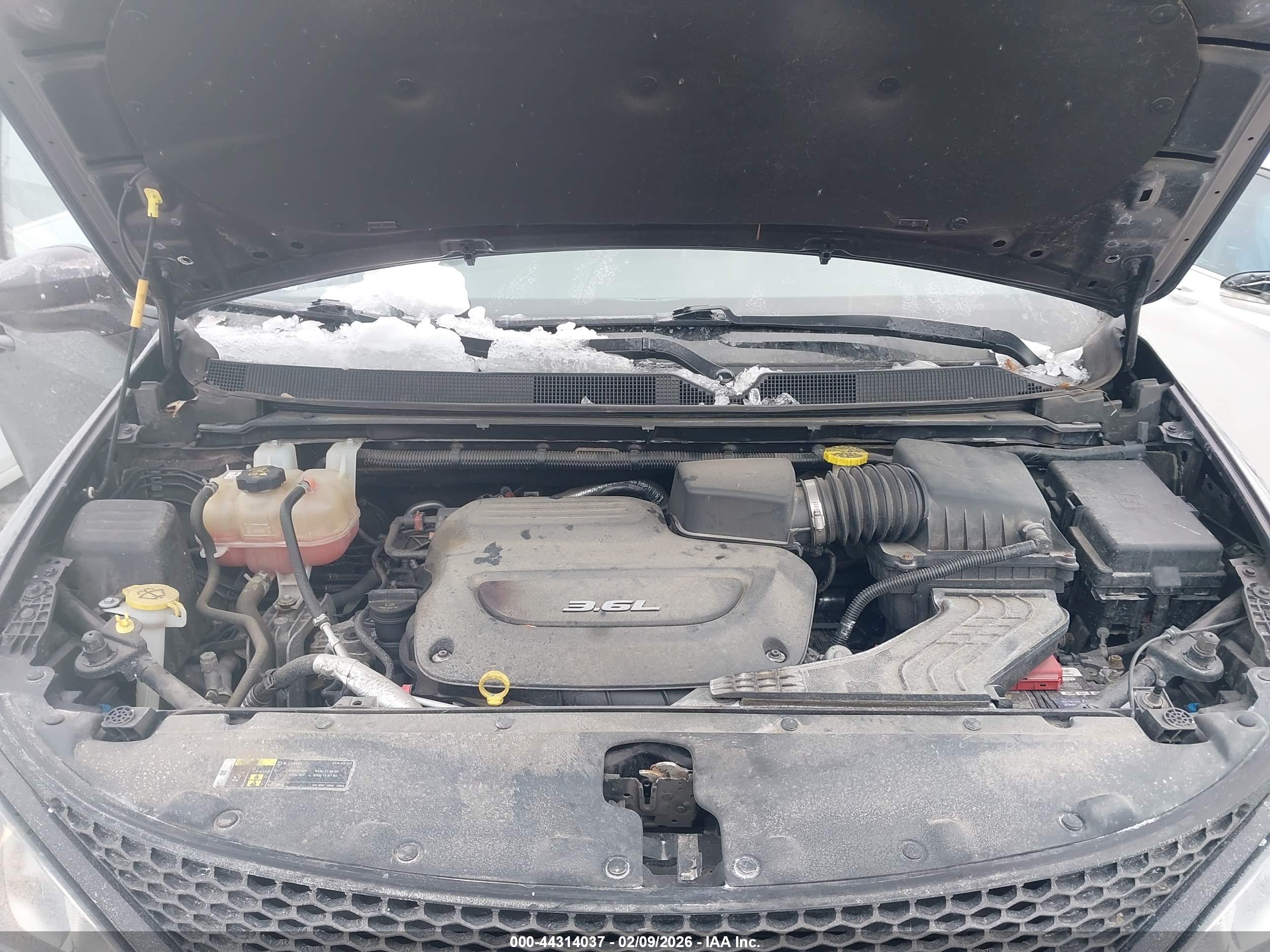 CHRYSLER PACIFICA image 10