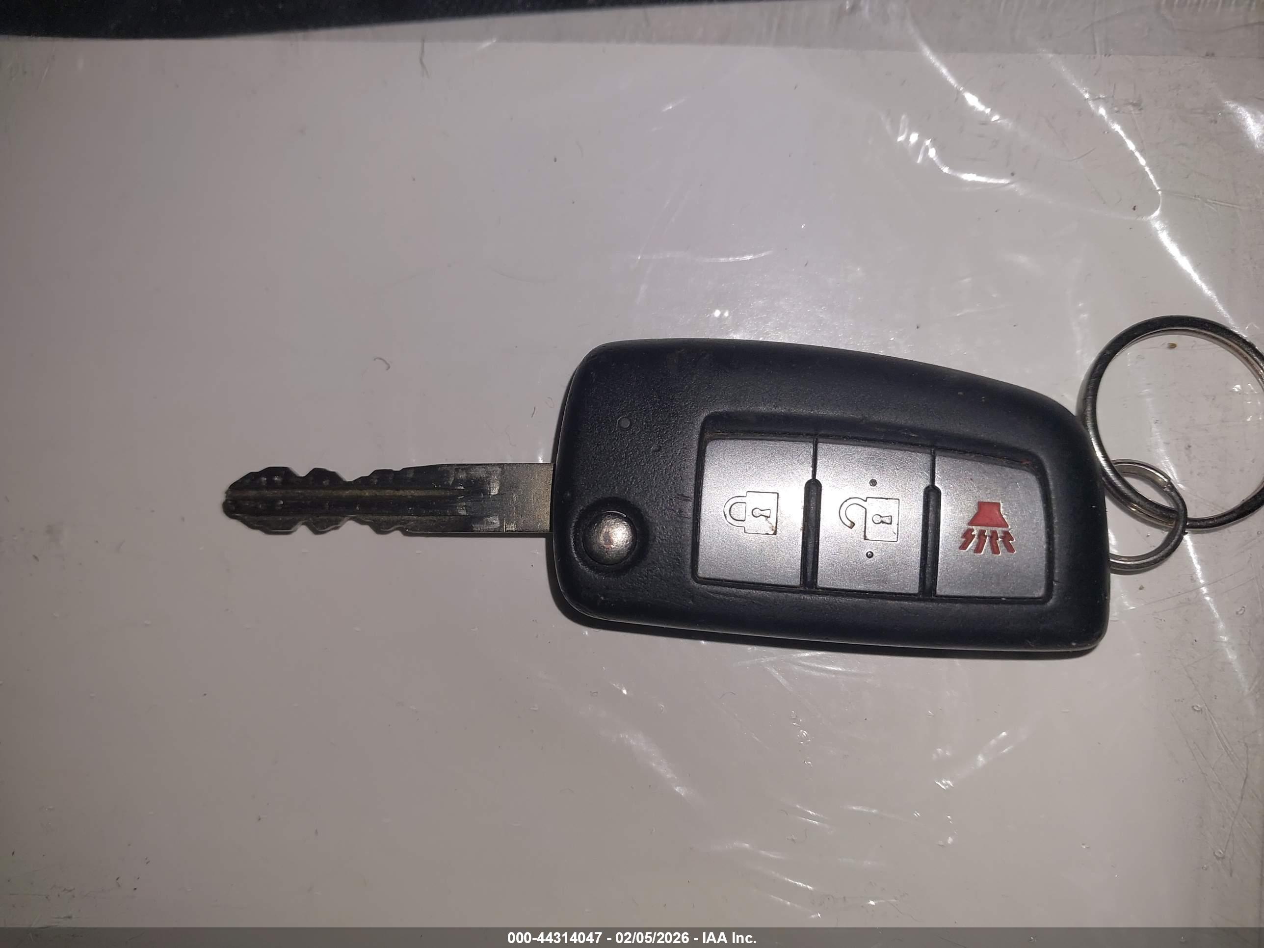 NISSAN ROGUE image 11