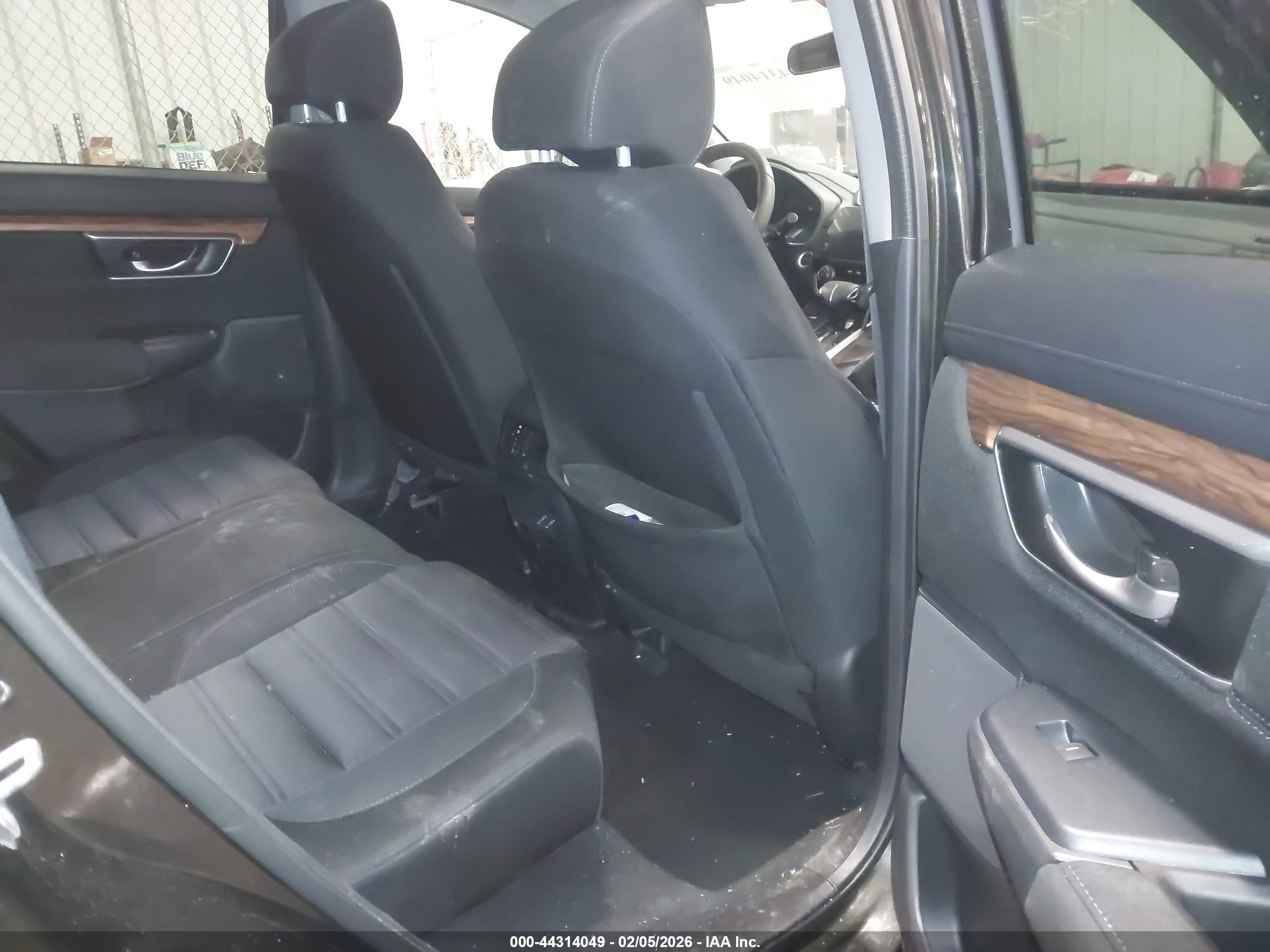 HONDA CR-V image 8