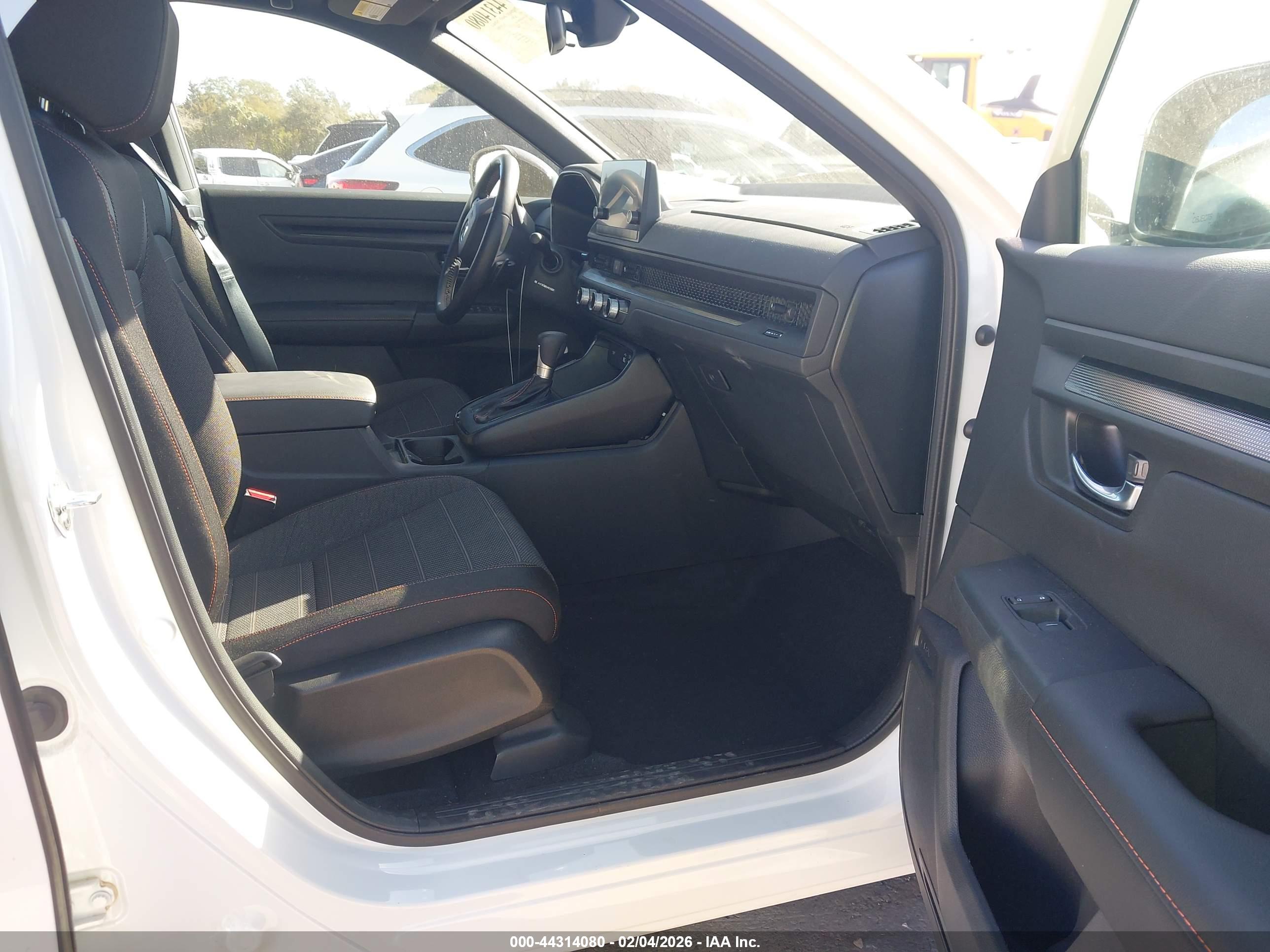 HONDA CR-V image 5