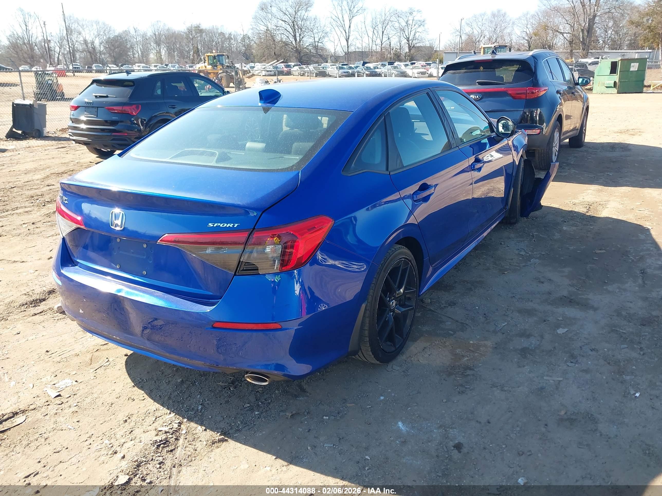 HONDA CIVIC image 4