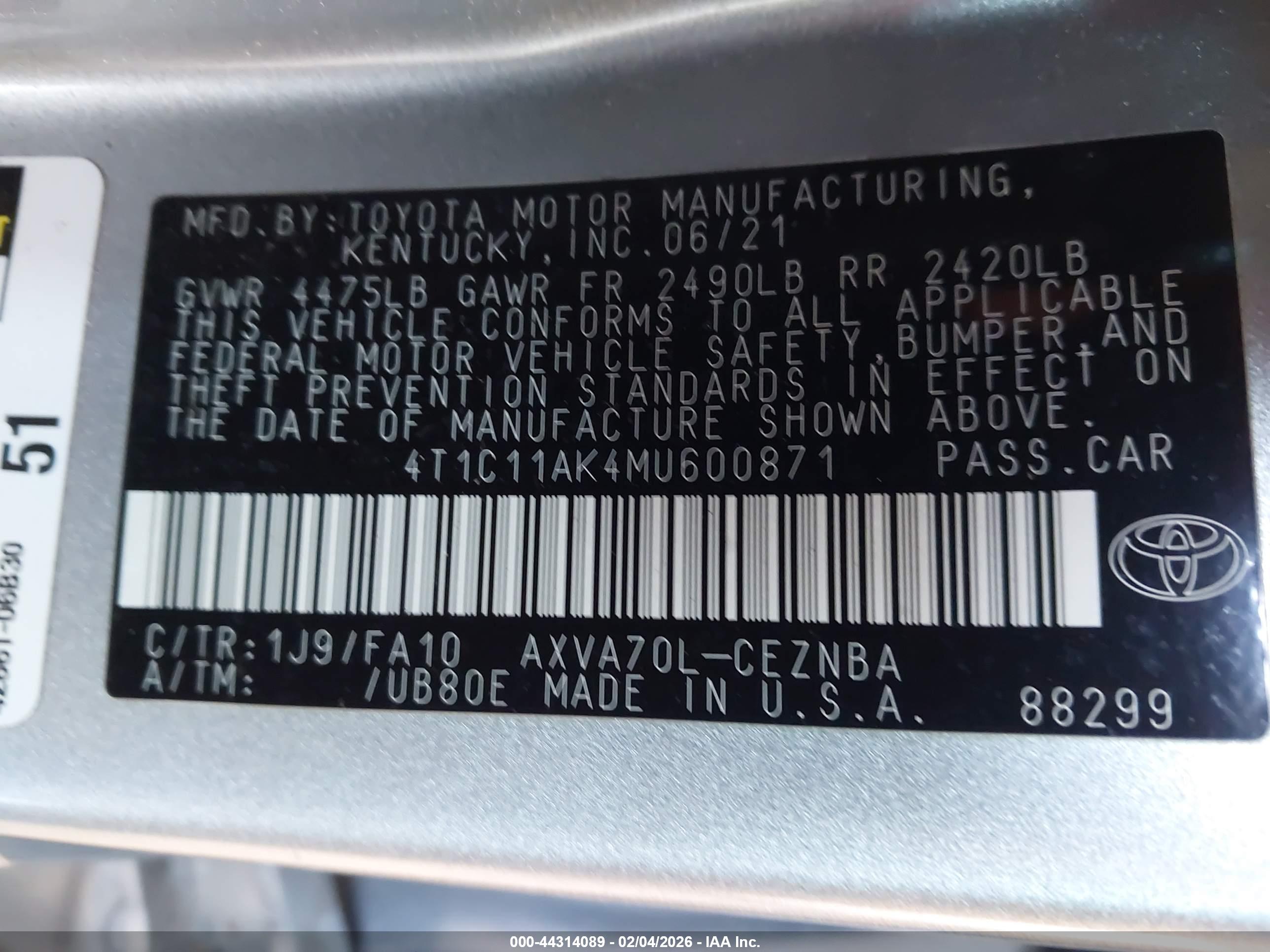 TOYOTA CAMRY image 9