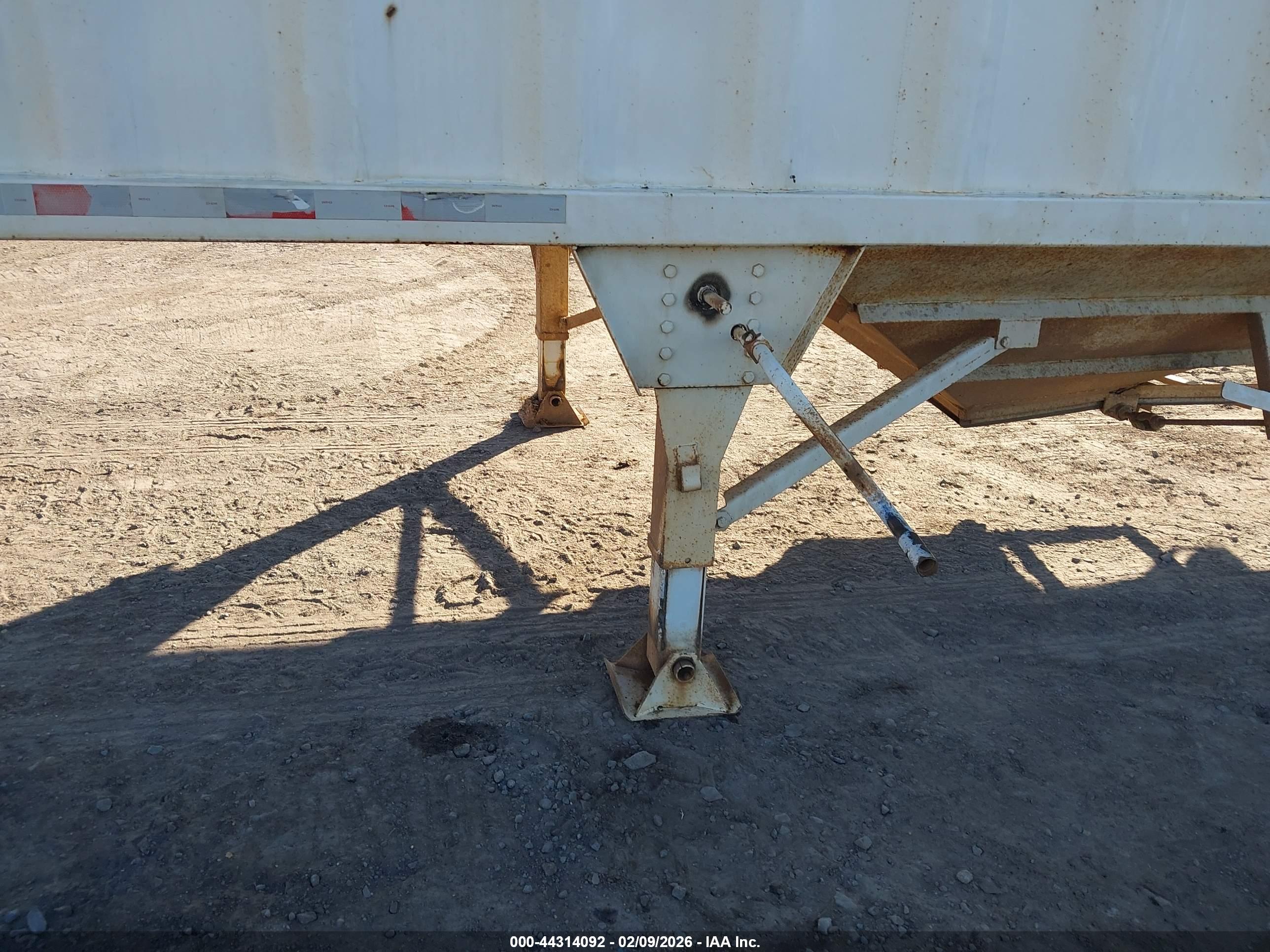 CONSTRUCTION TRAILER image 11