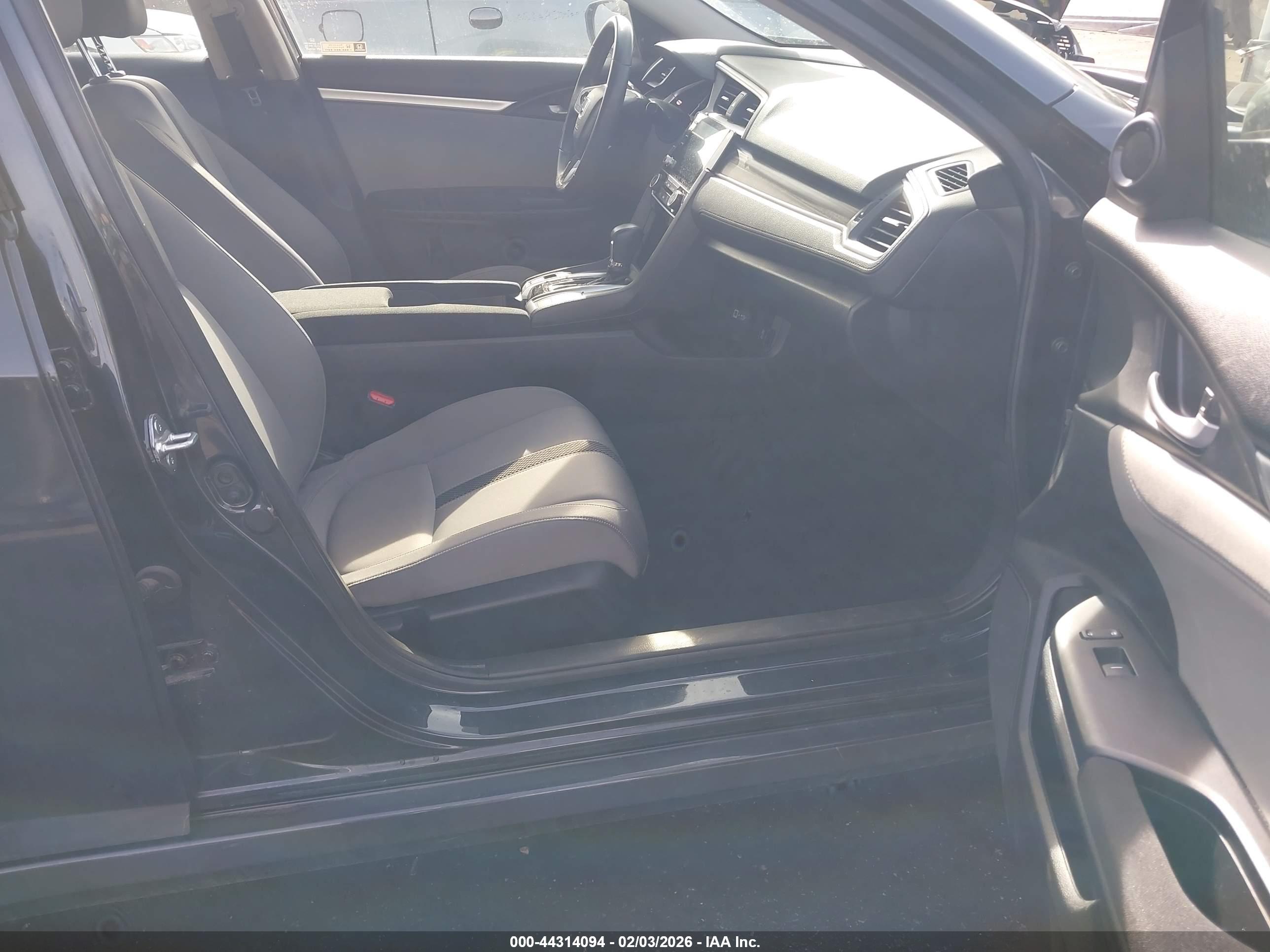 HONDA CIVIC image 5