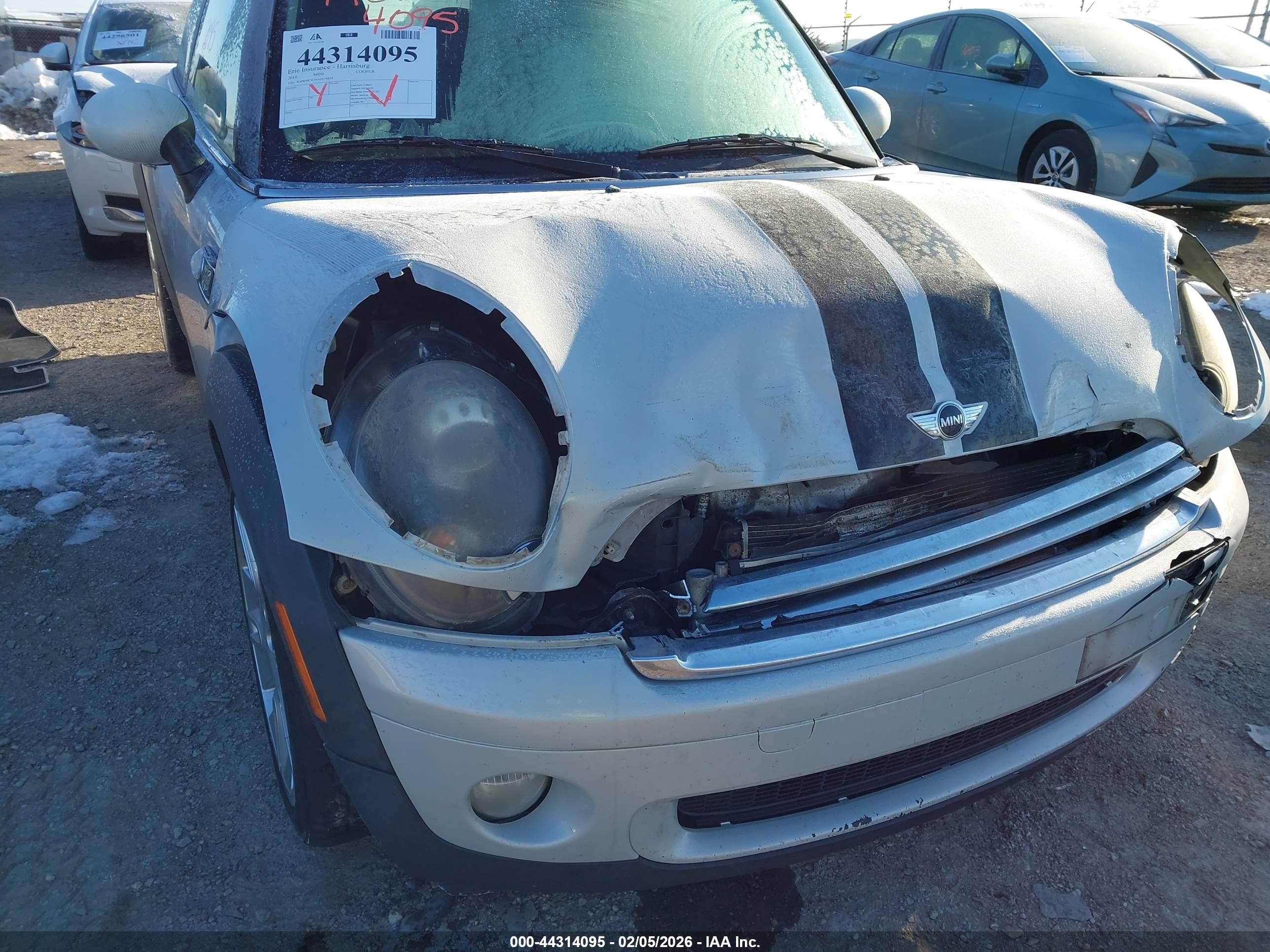 MINI COOPER image 6