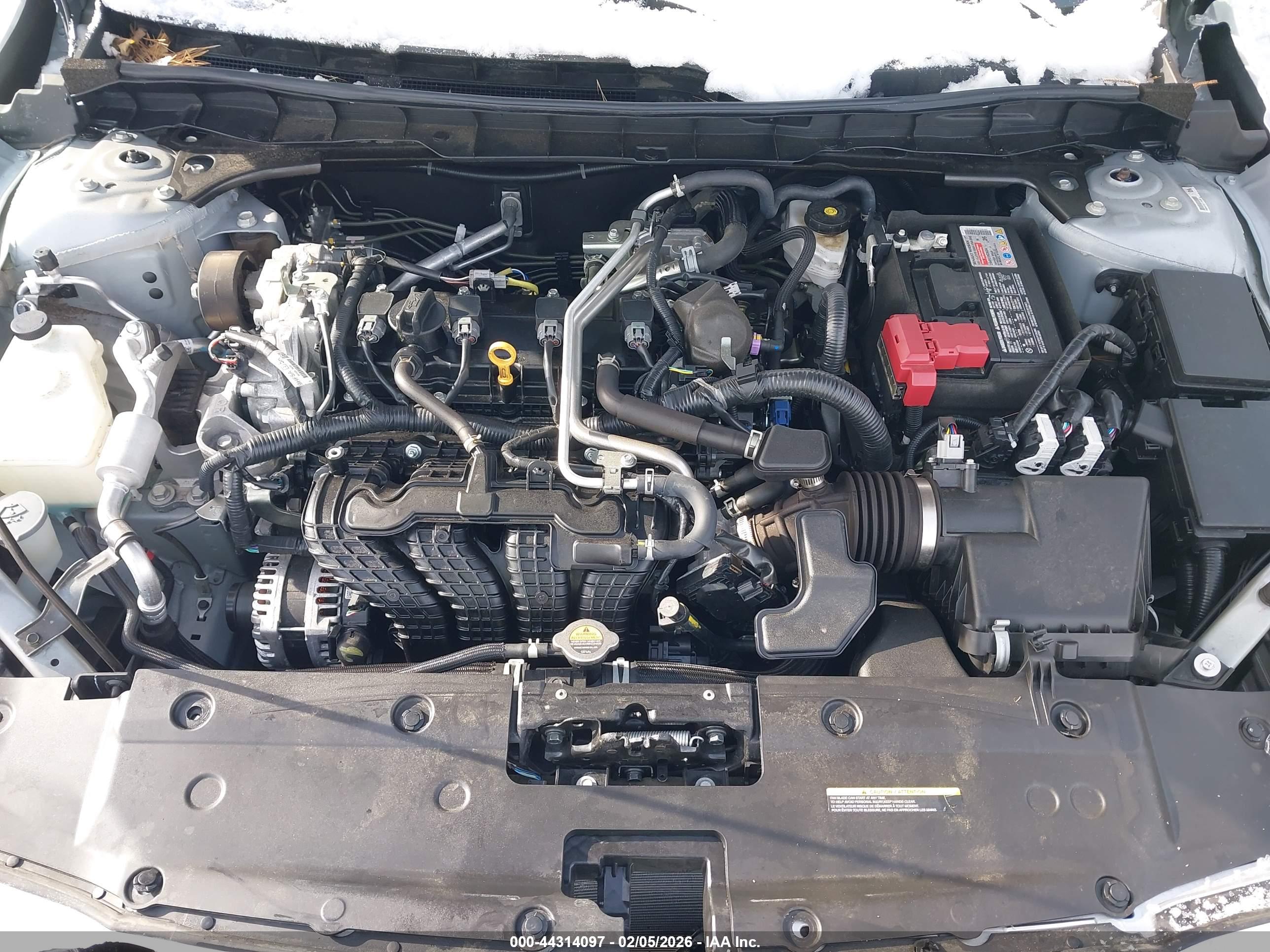 NISSAN ALTIMA image 10