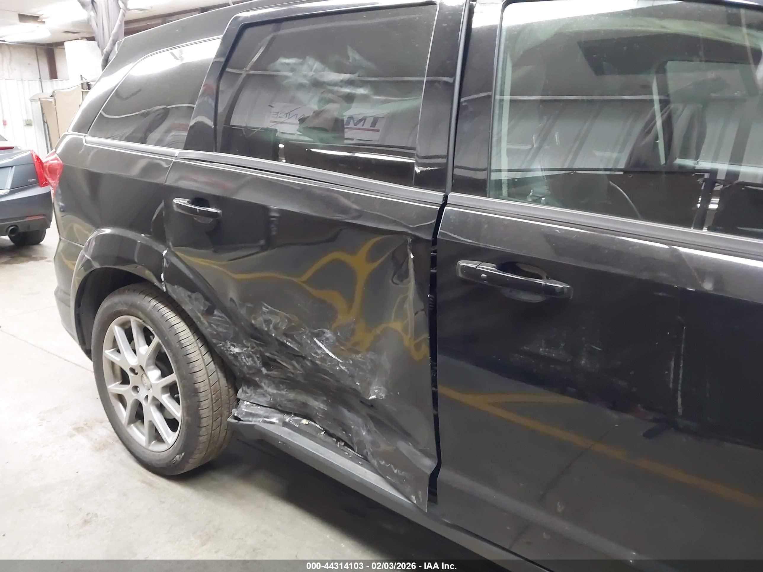 DODGE JOURNEY image 6