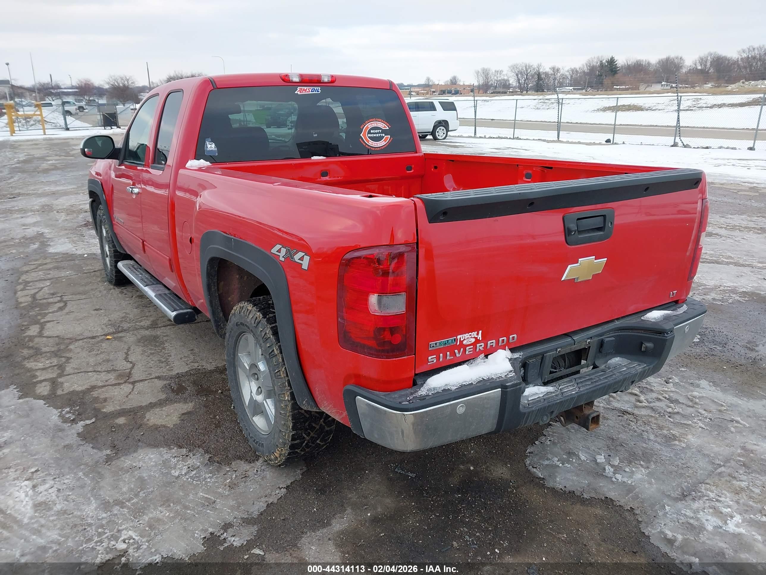 CHEVROLET SILVERADO image 3