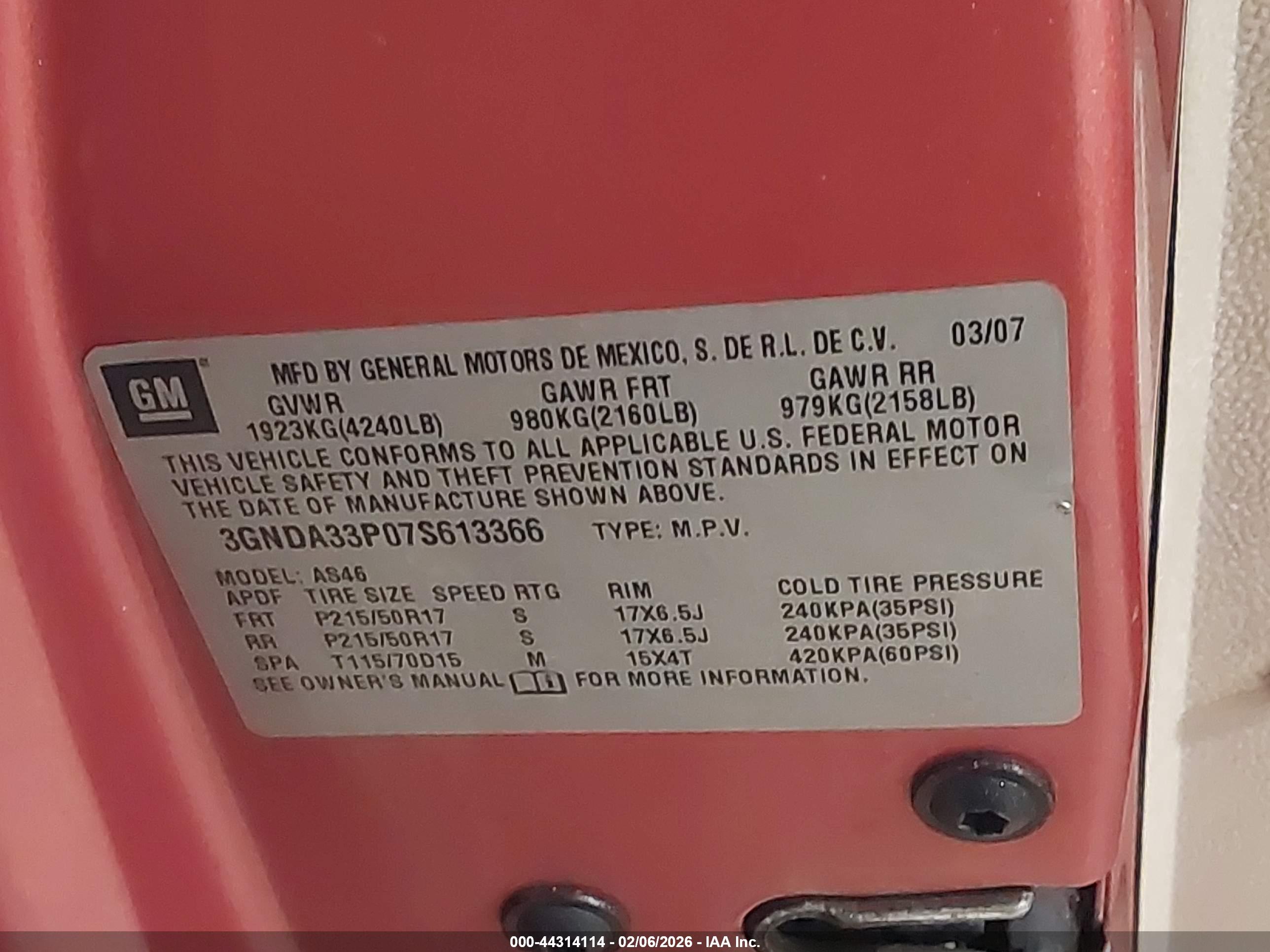 CHEVROLET HHR image 9