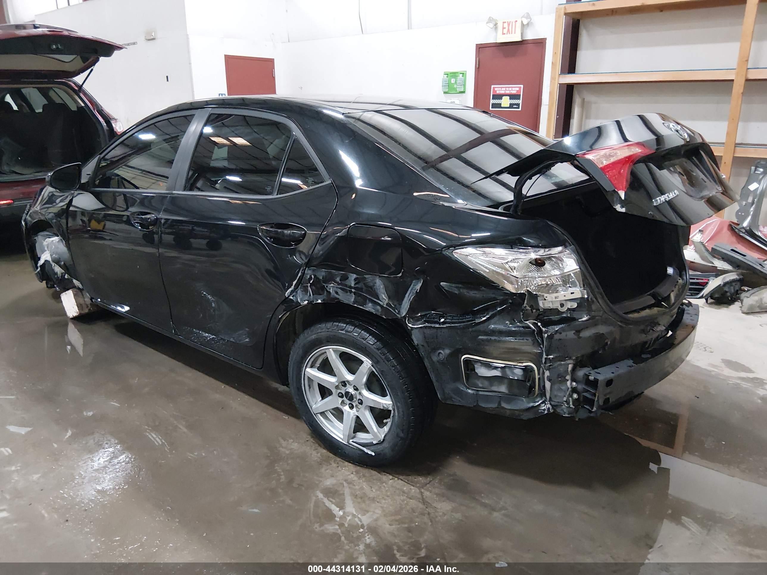 TOYOTA COROLLA image 3