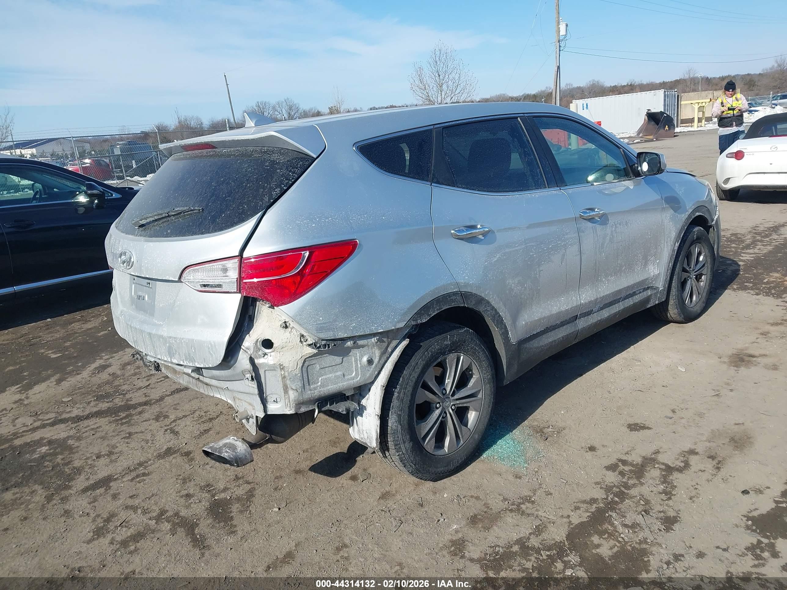 HYUNDAI SANTA image 4