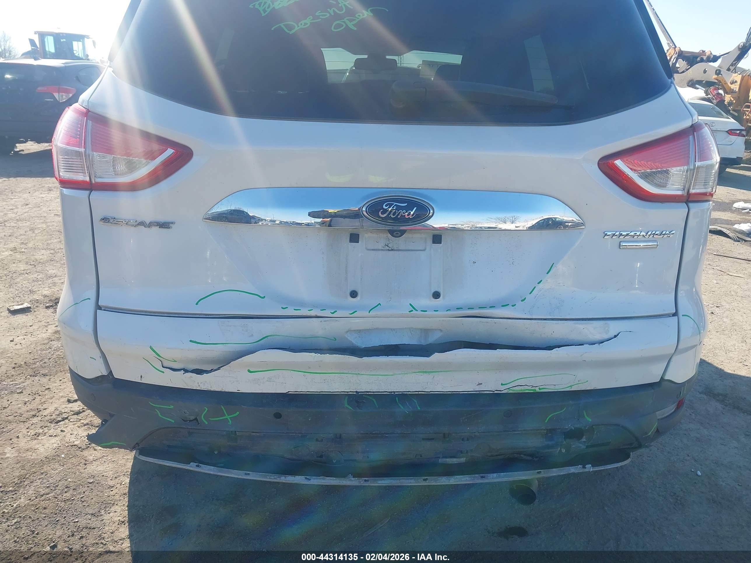FORD ESCAPE image 6