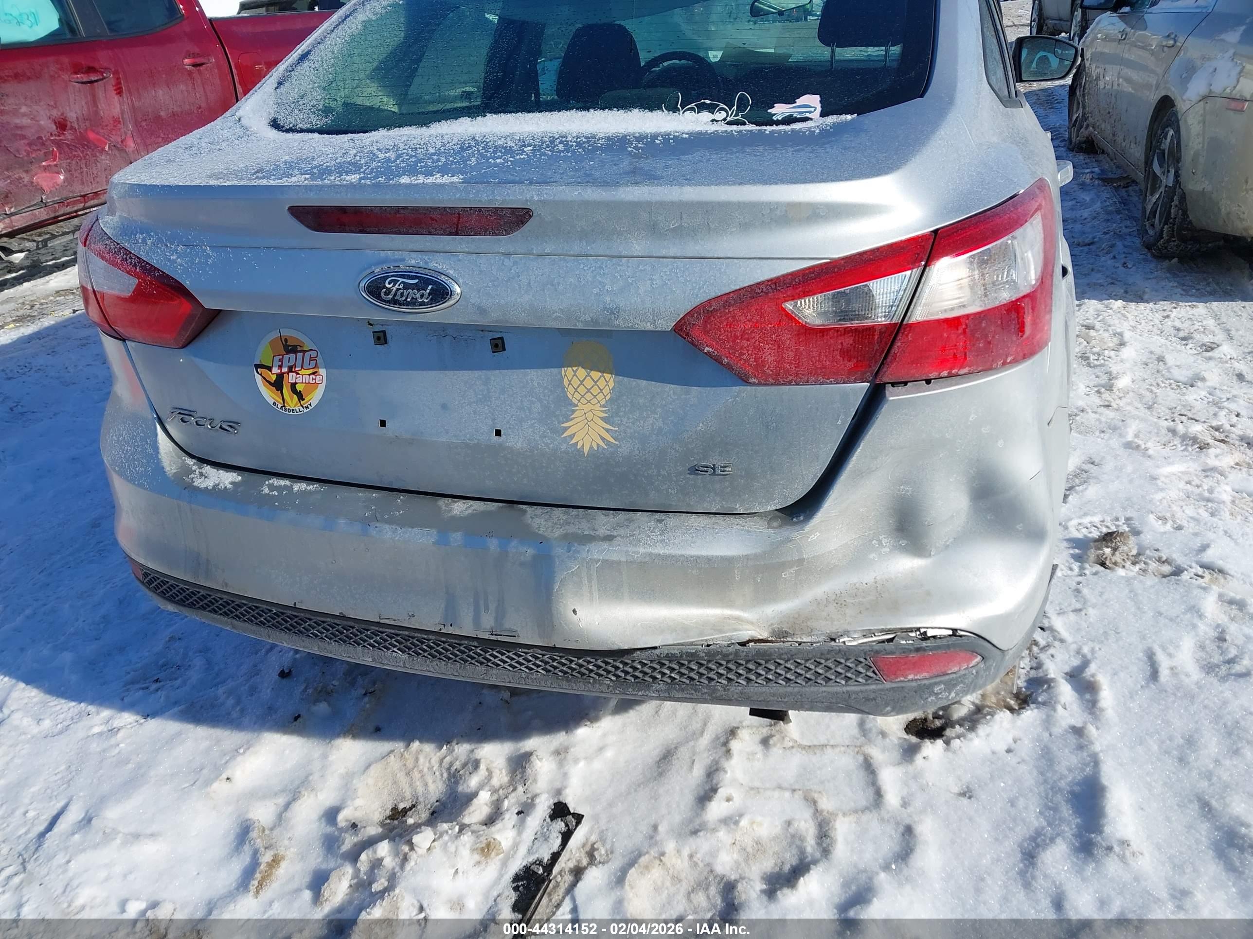 FORD FOCUS image 6