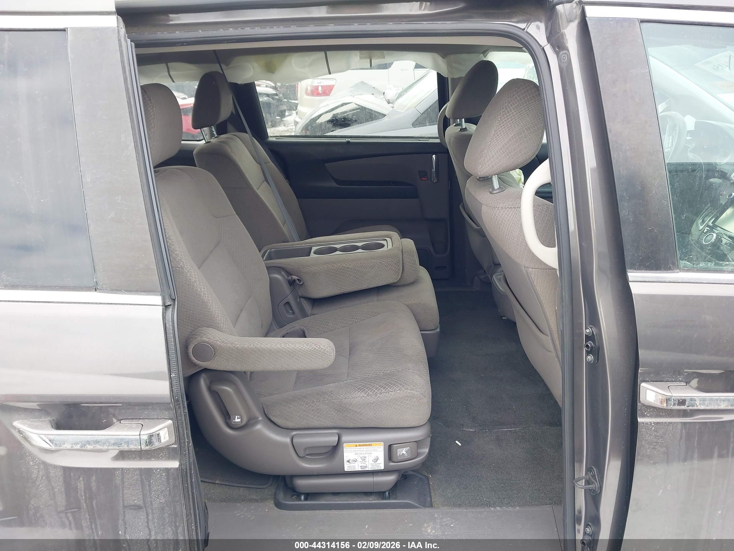 HONDA ODYSSEY image 8