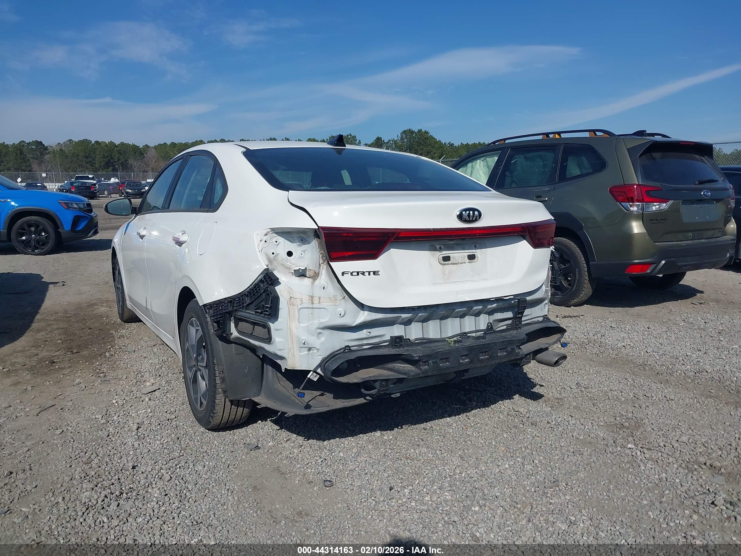 KIA FORTE image 6