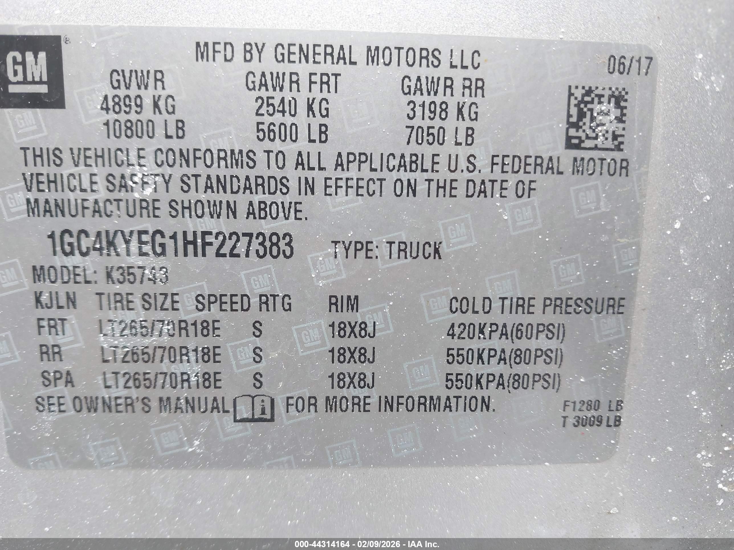CHEVROLET SILVERADO image 9