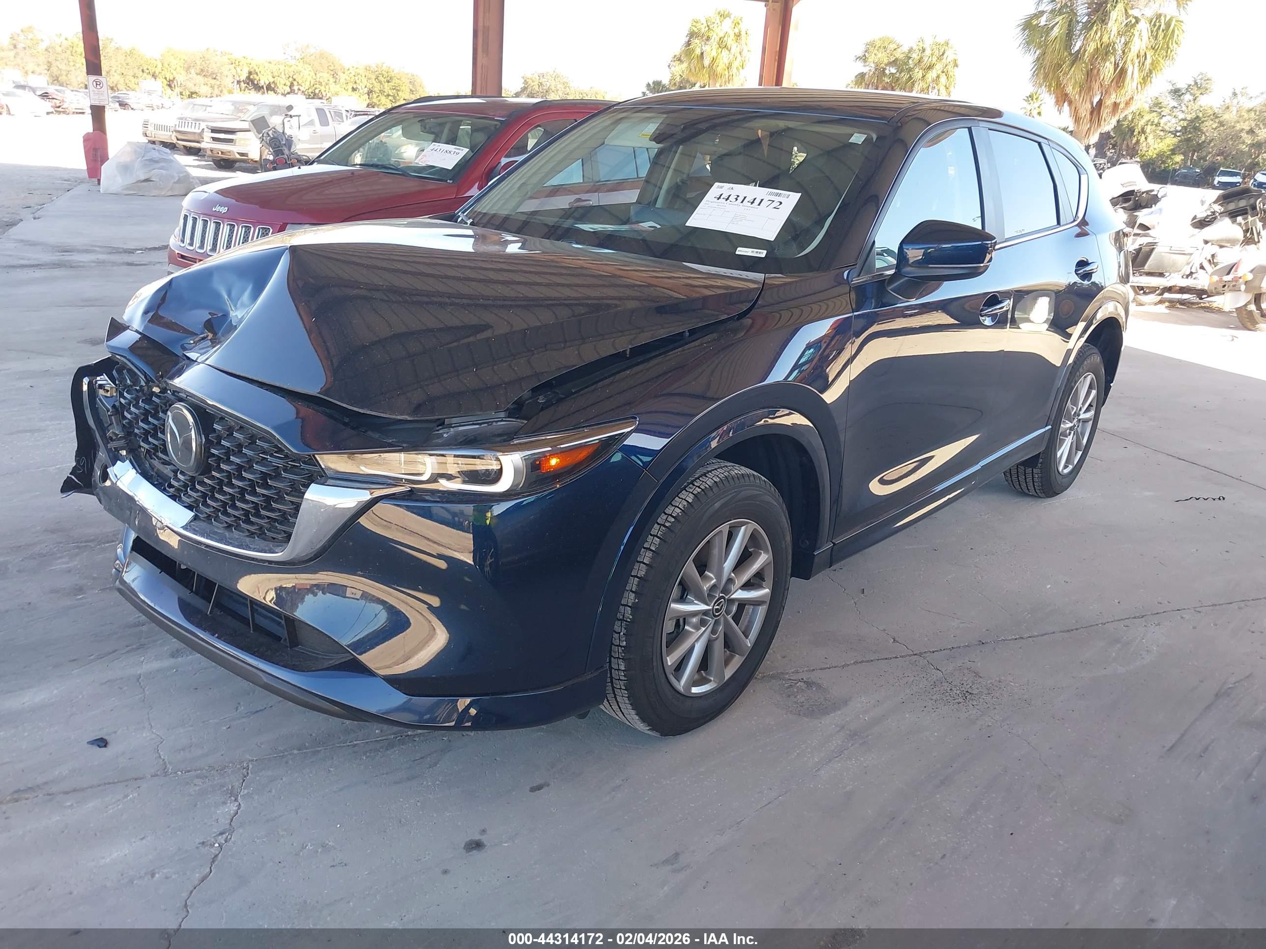 MAZDA CX-5 image 2