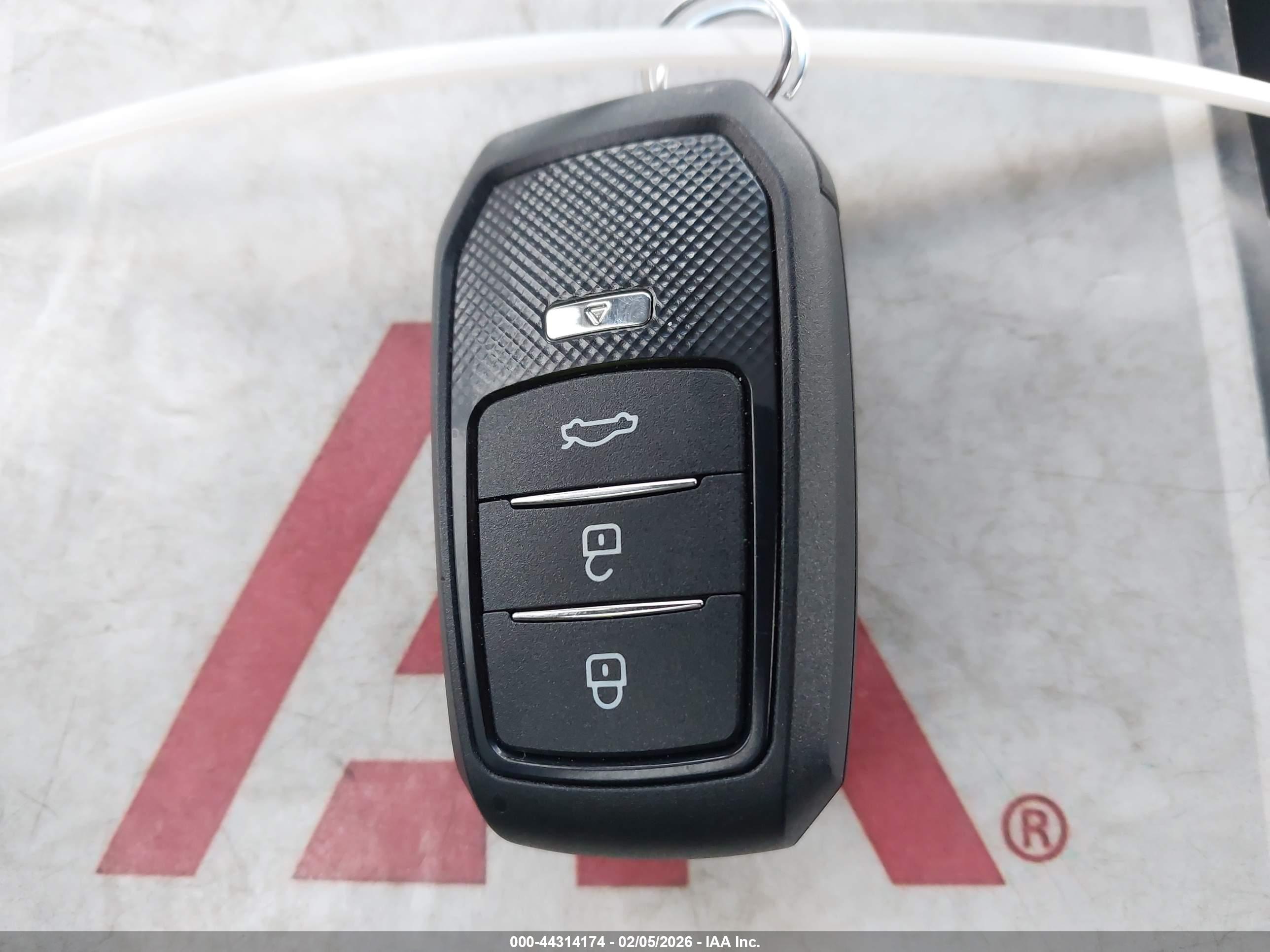 LEXUS RX image 11