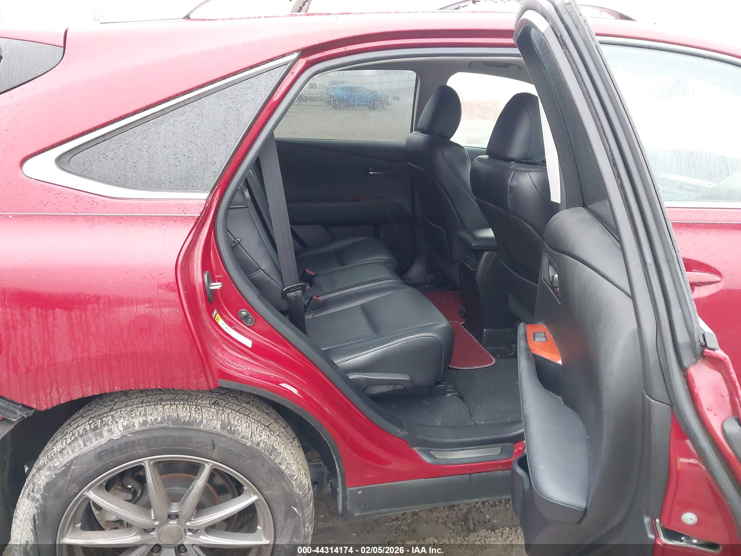LEXUS RX image 8