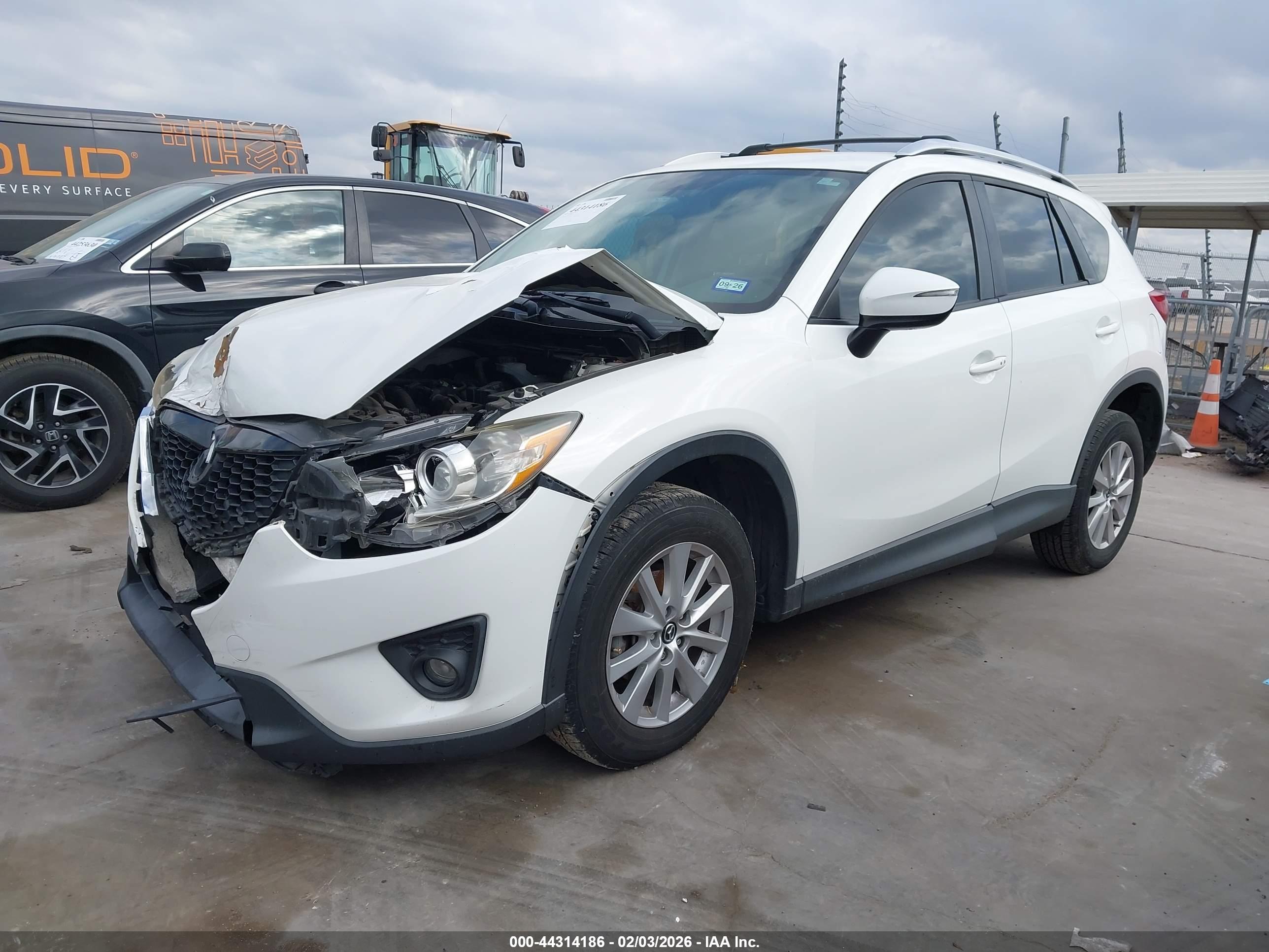 MAZDA CX-5 image 2
