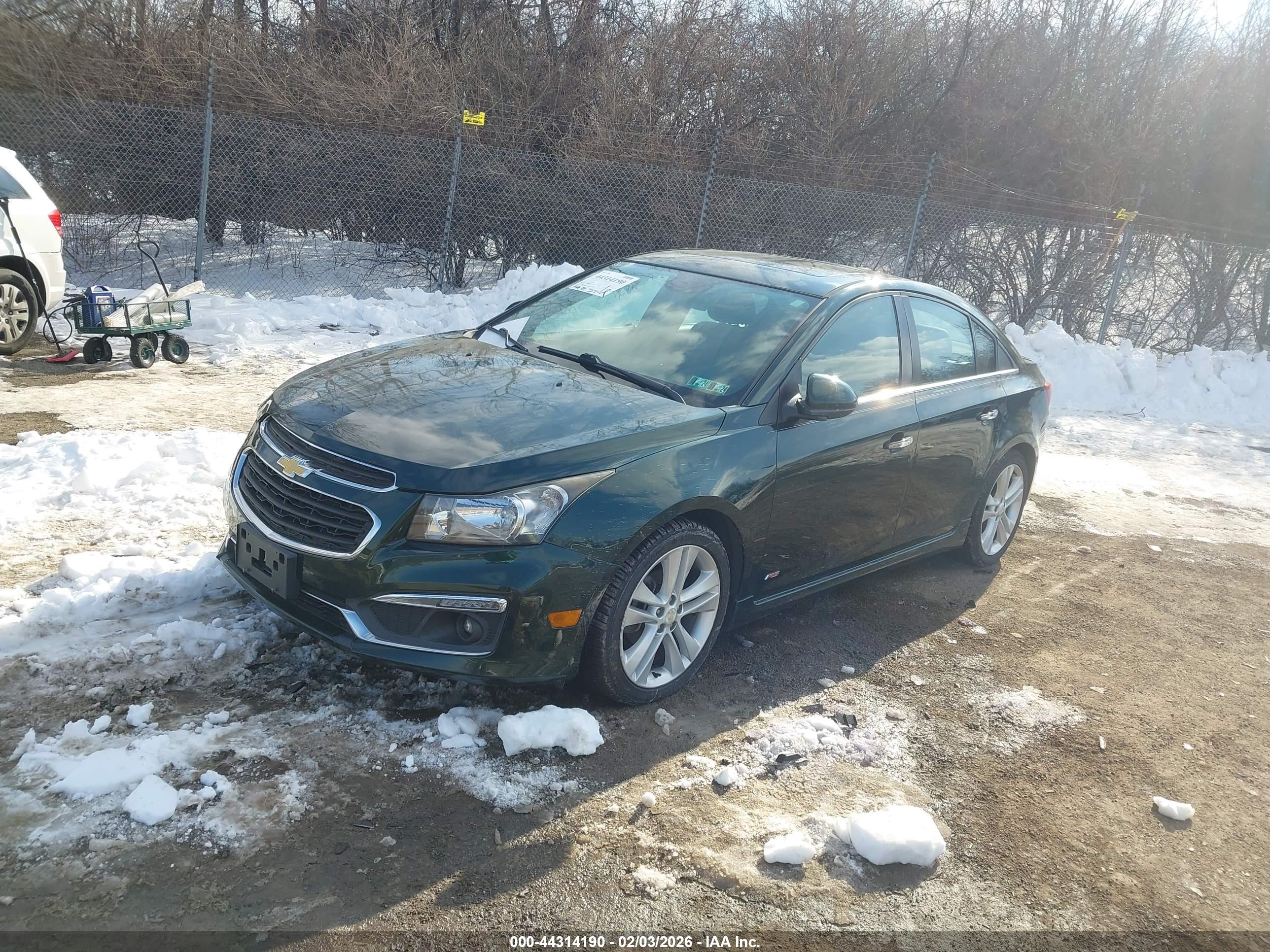 CHEVROLET CRUZE image 2
