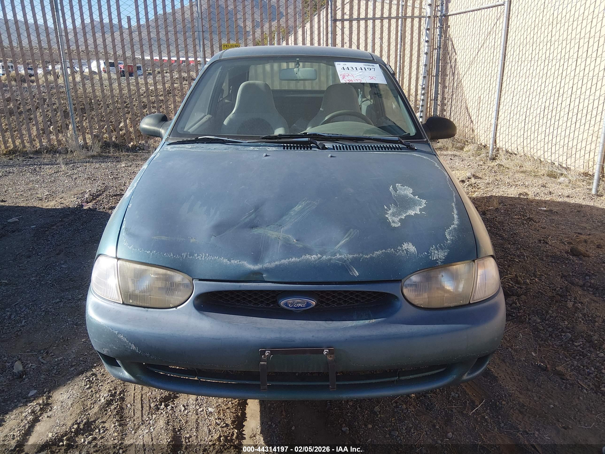 FORD ASPIRE image 6