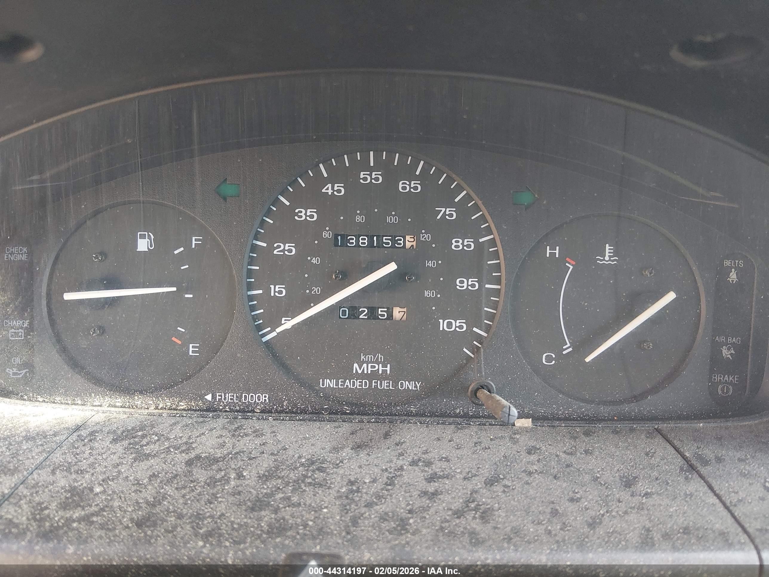 FORD ASPIRE image 7
