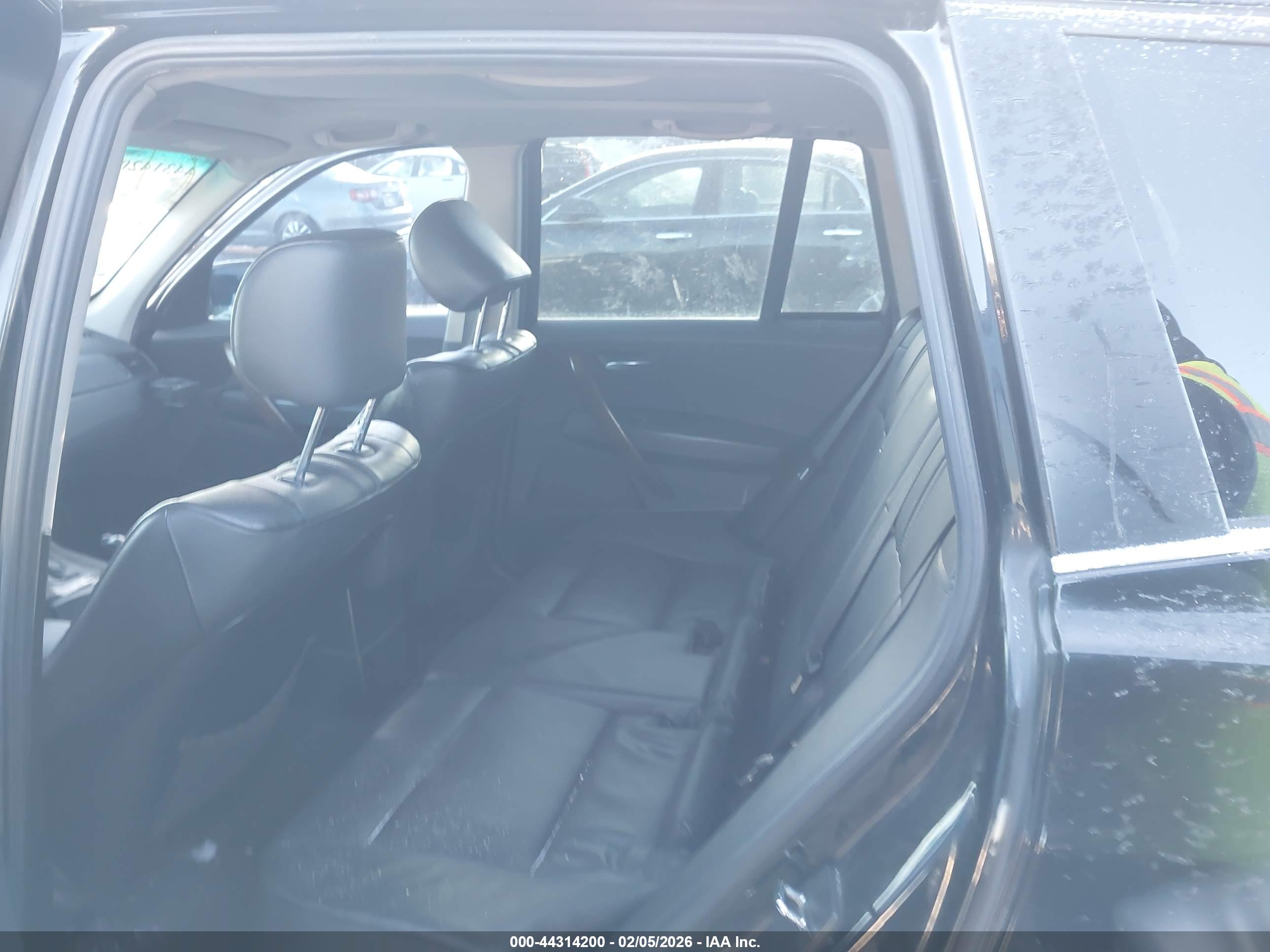 BMW X3 image 8