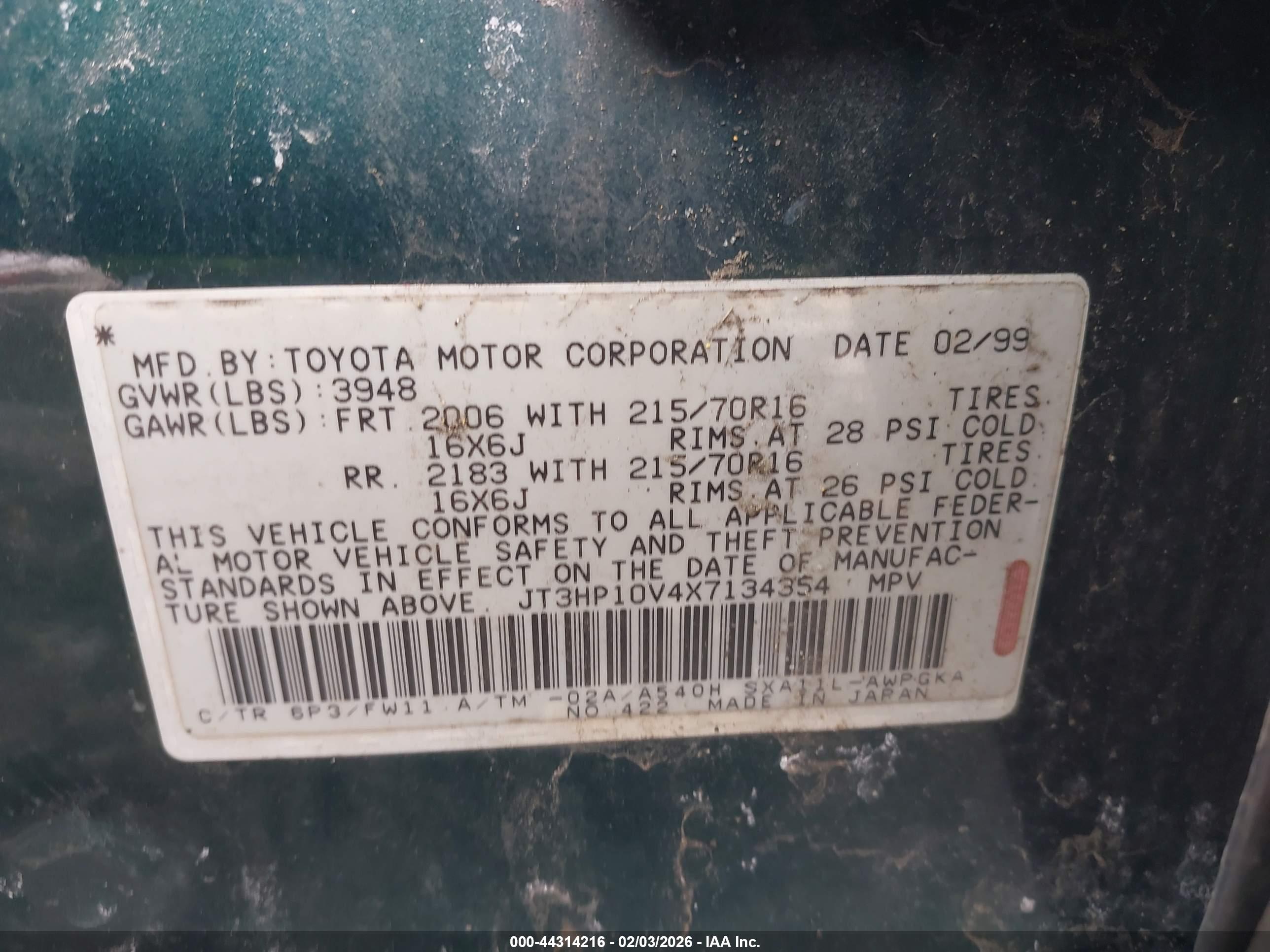 TOYOTA RAV4 image 9