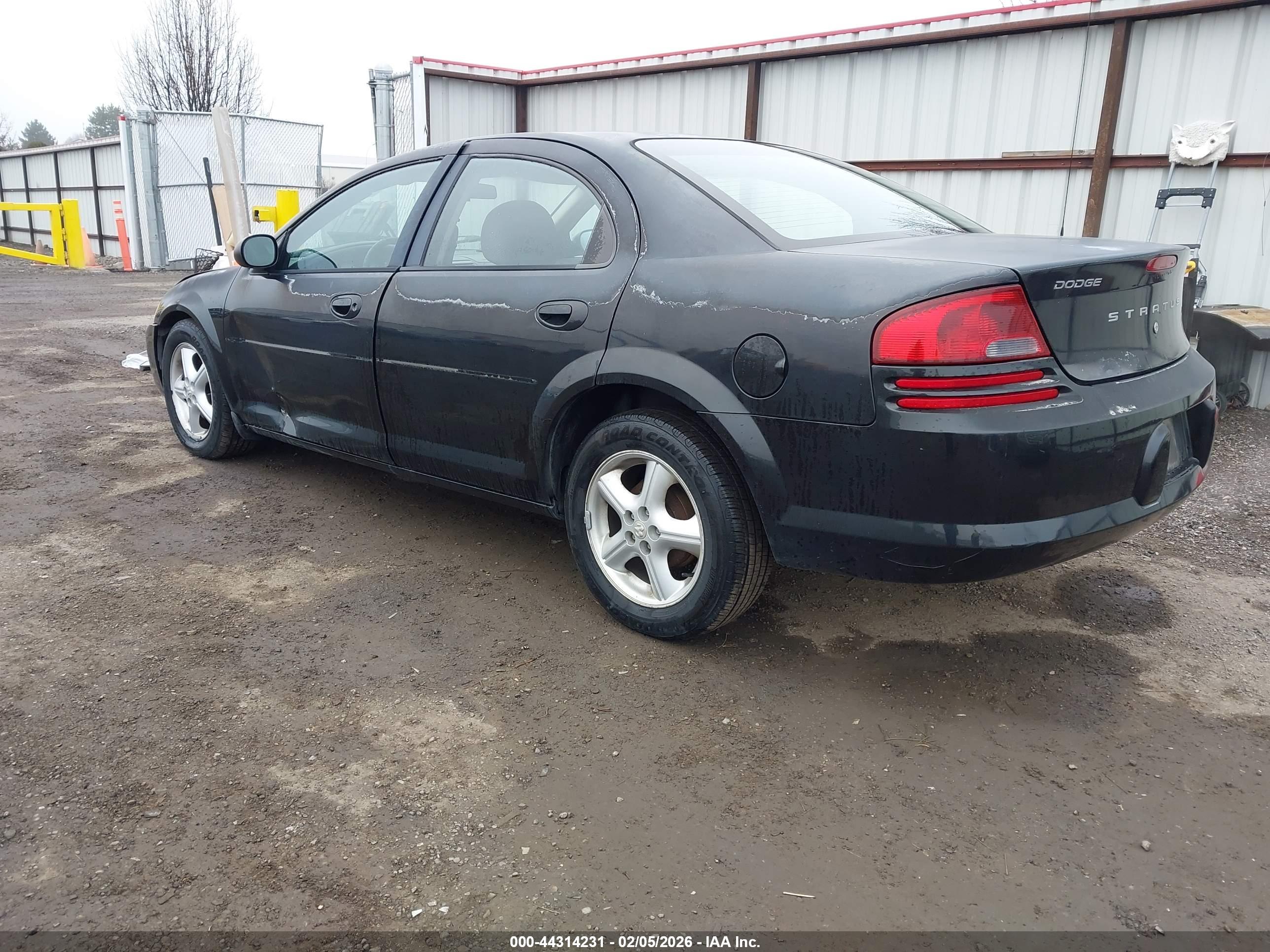 DODGE STRATUS image 3
