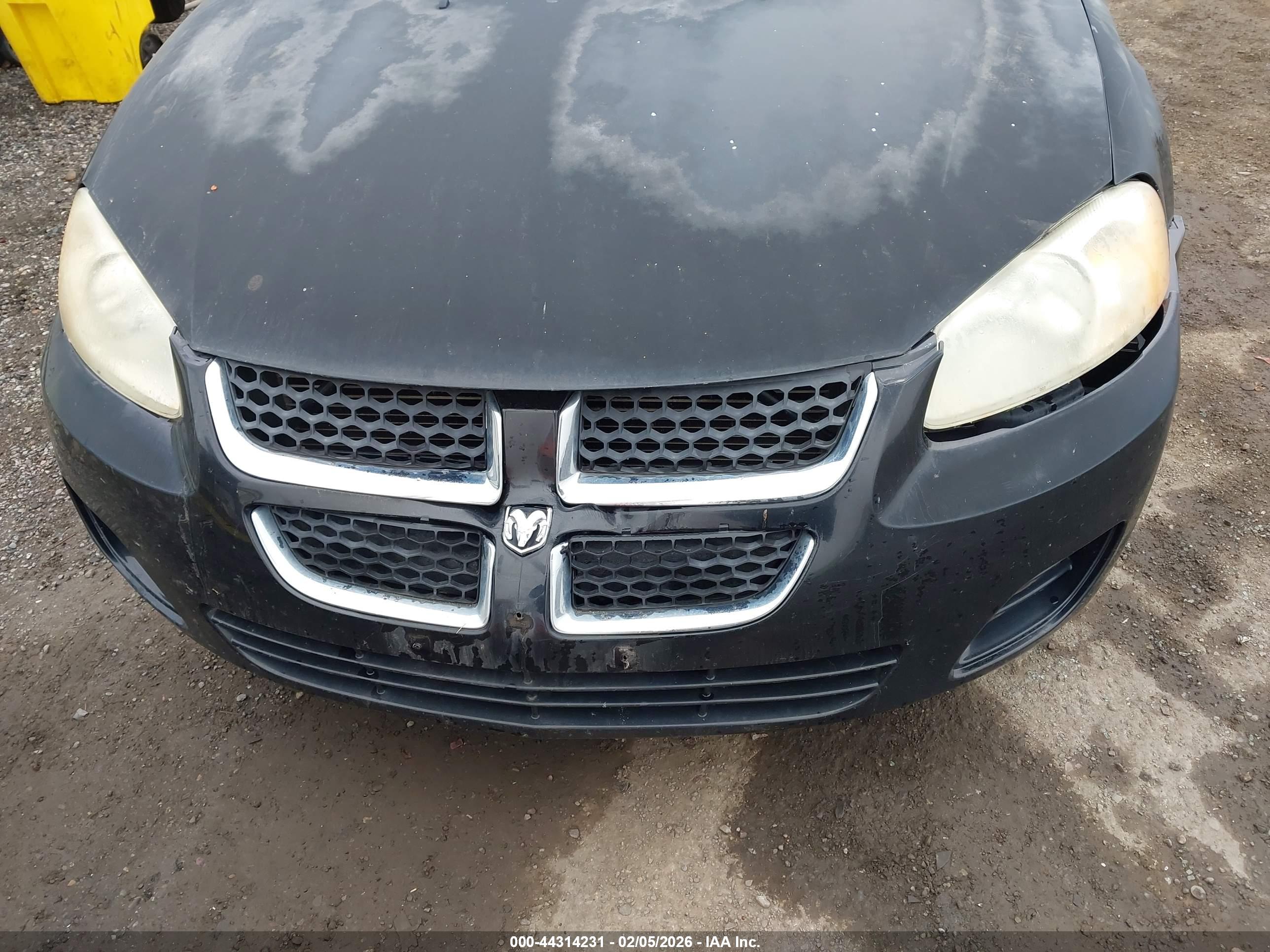 DODGE STRATUS image 6