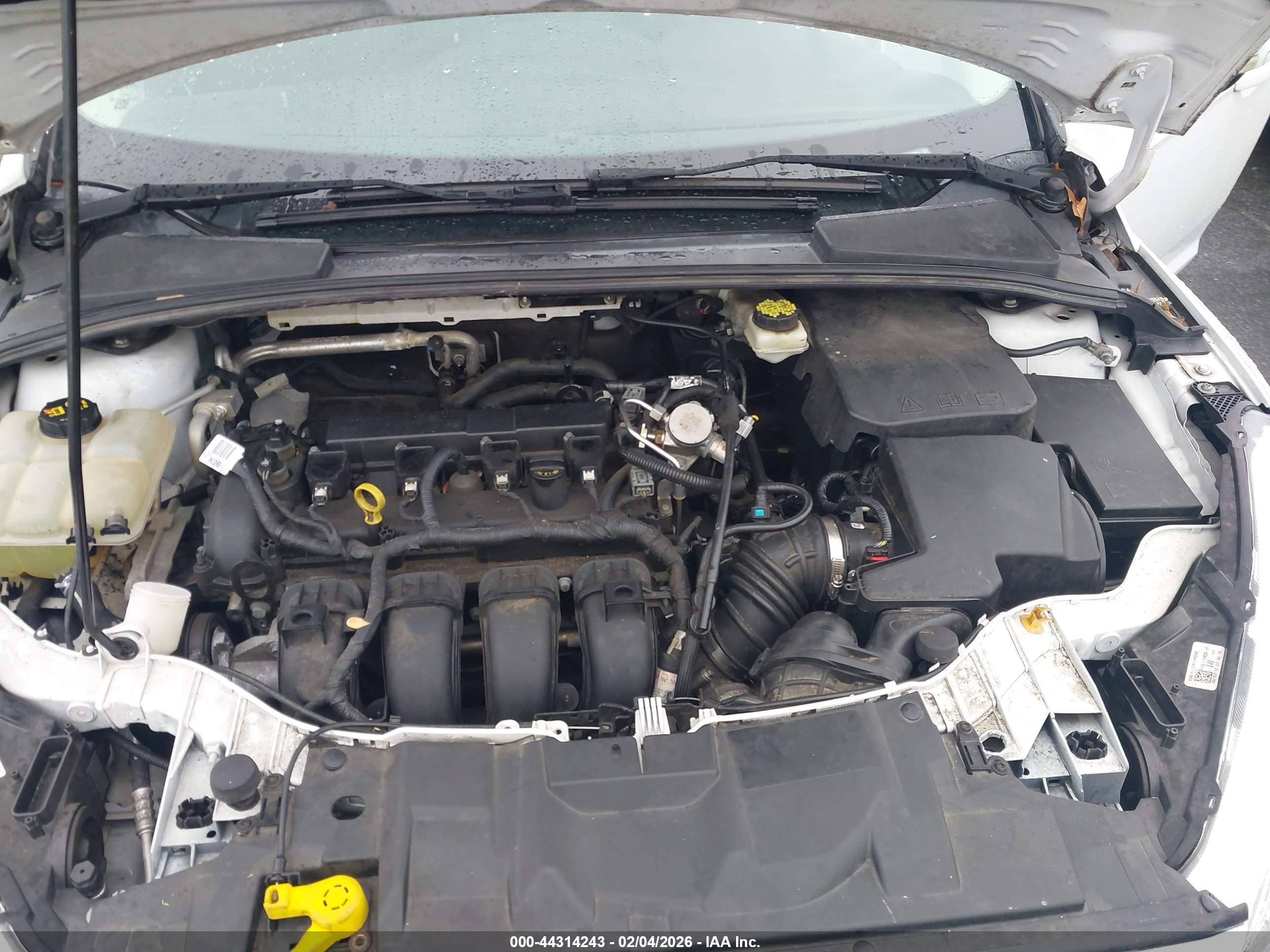FORD FOCUS image 10