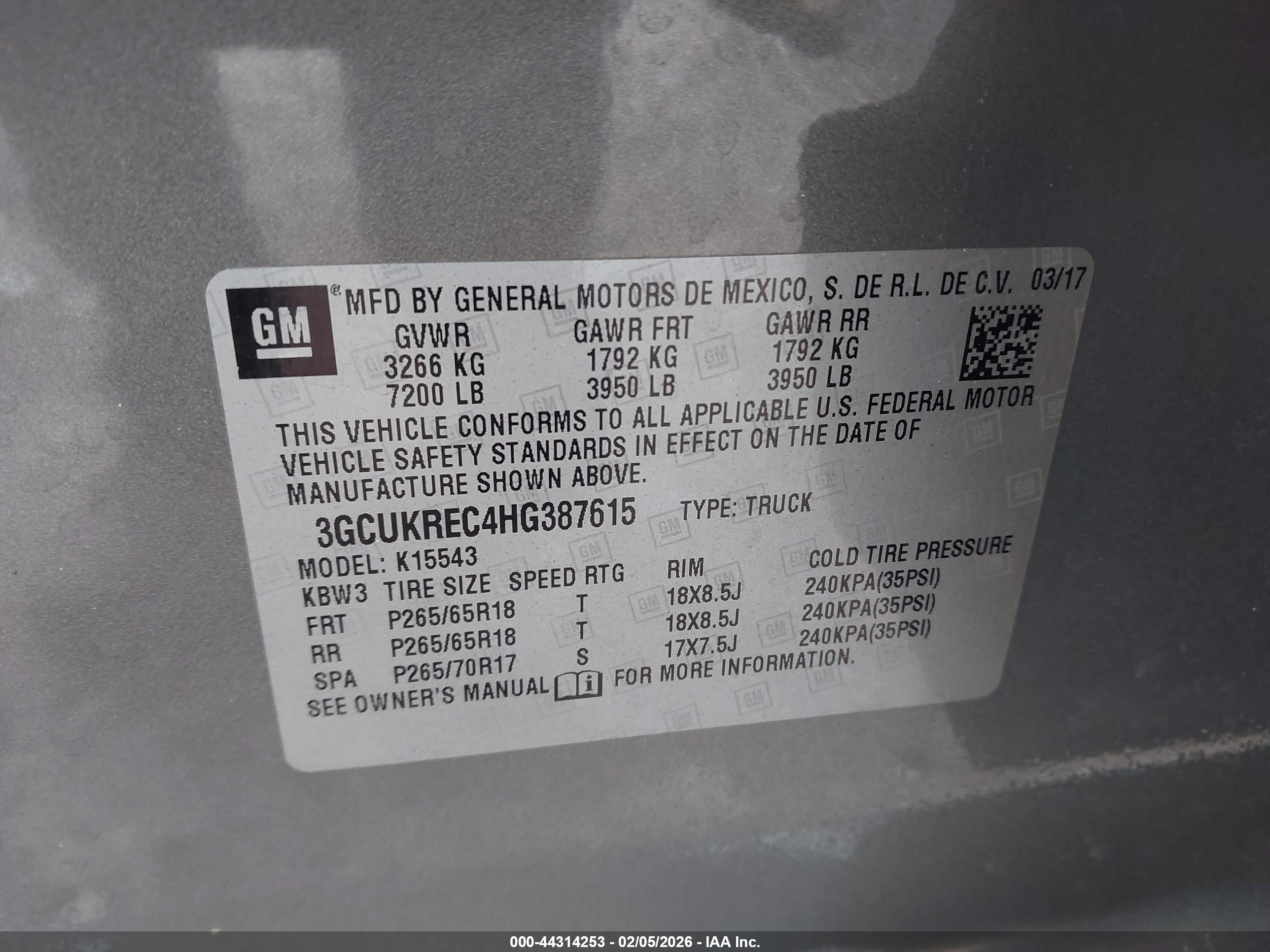 CHEVROLET SILVERADO image 9