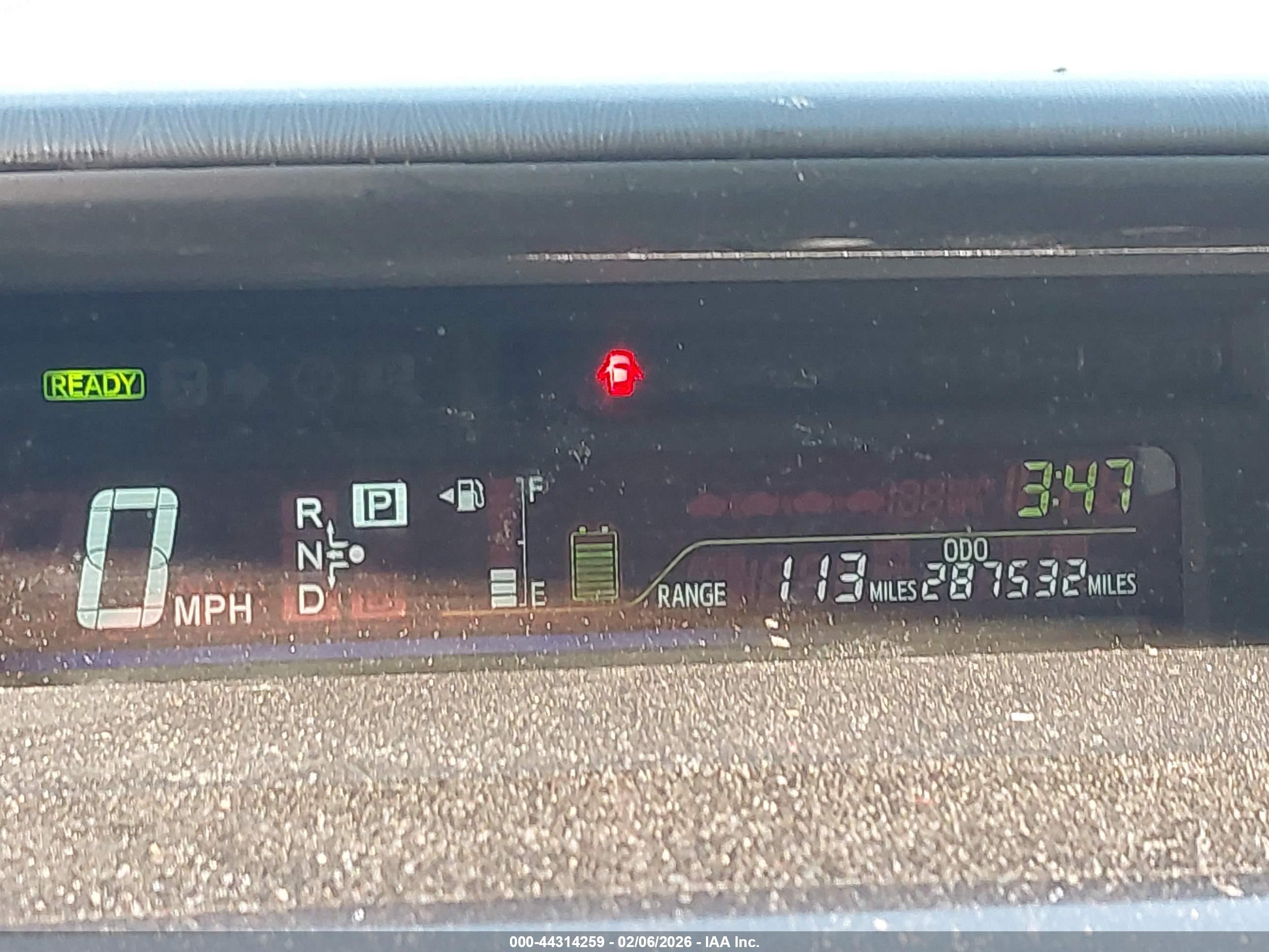 TOYOTA PRIUS image 7