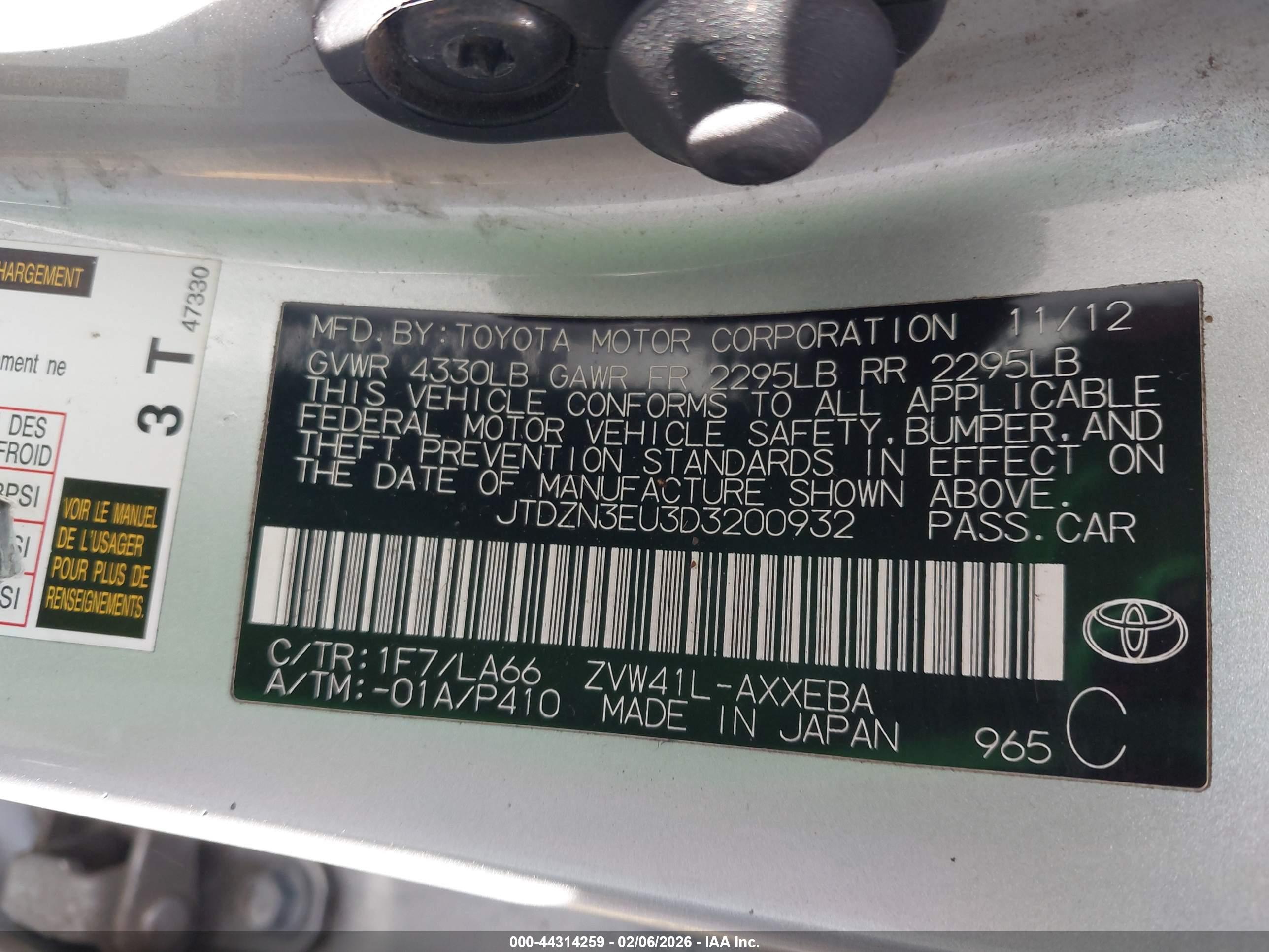 TOYOTA PRIUS image 9