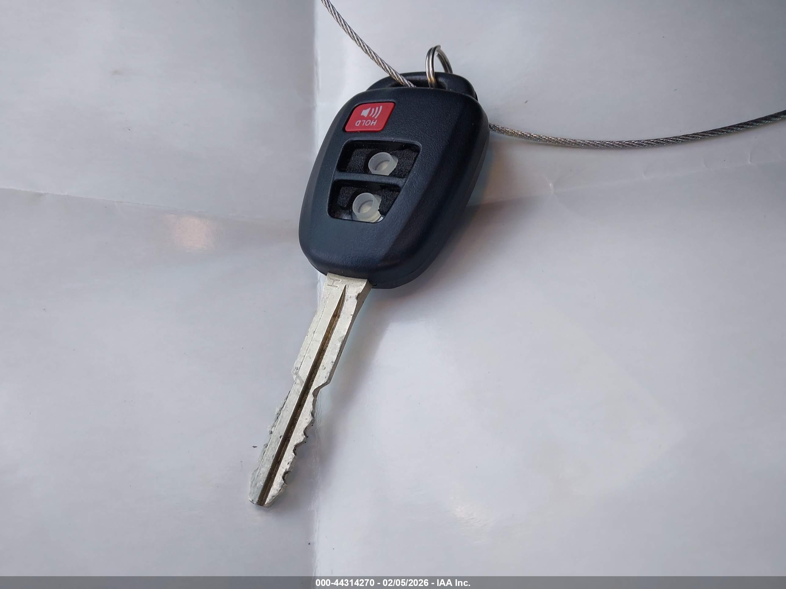 TOYOTA TACOMA image 11