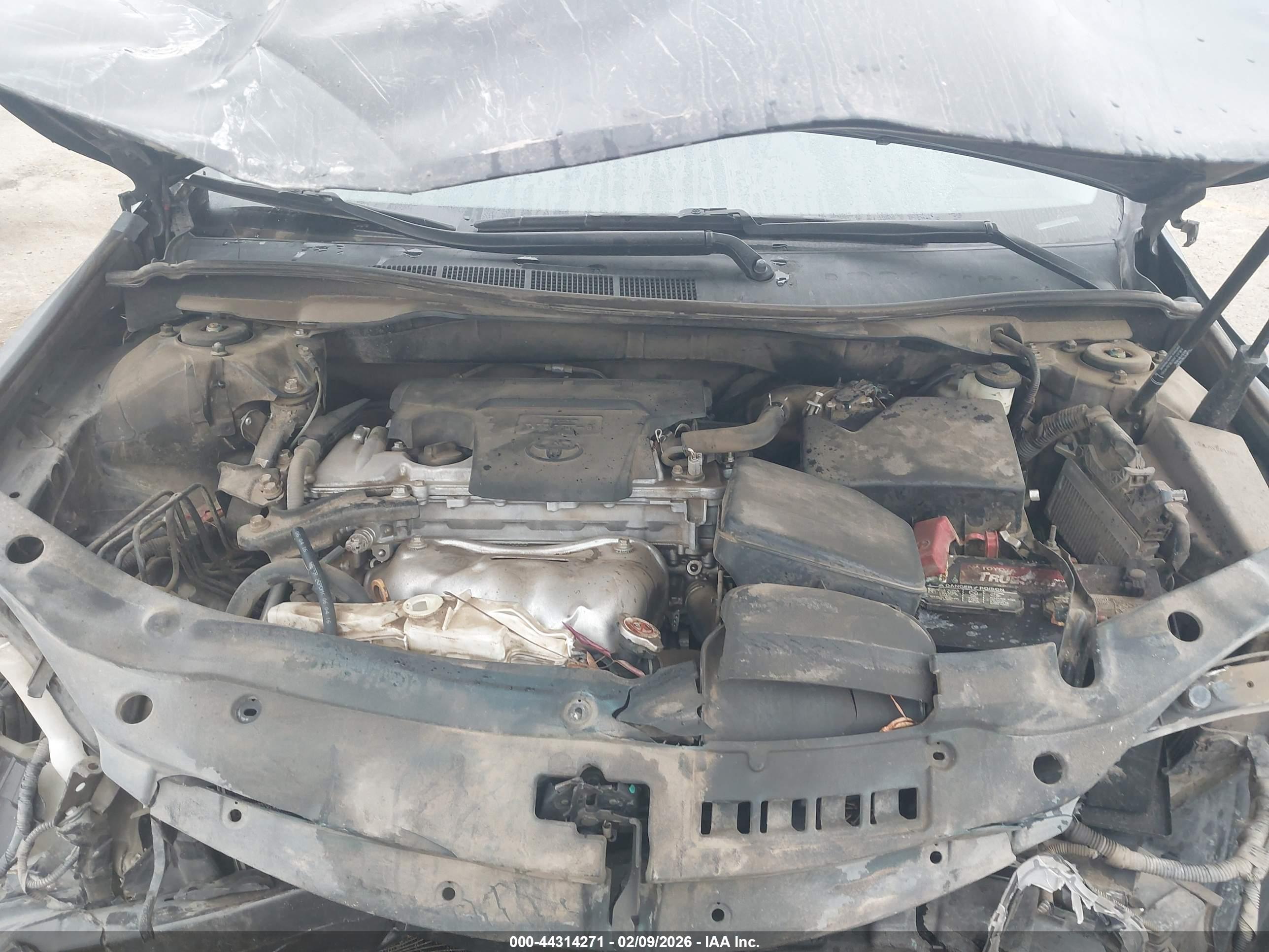 TOYOTA CAMRY image 10