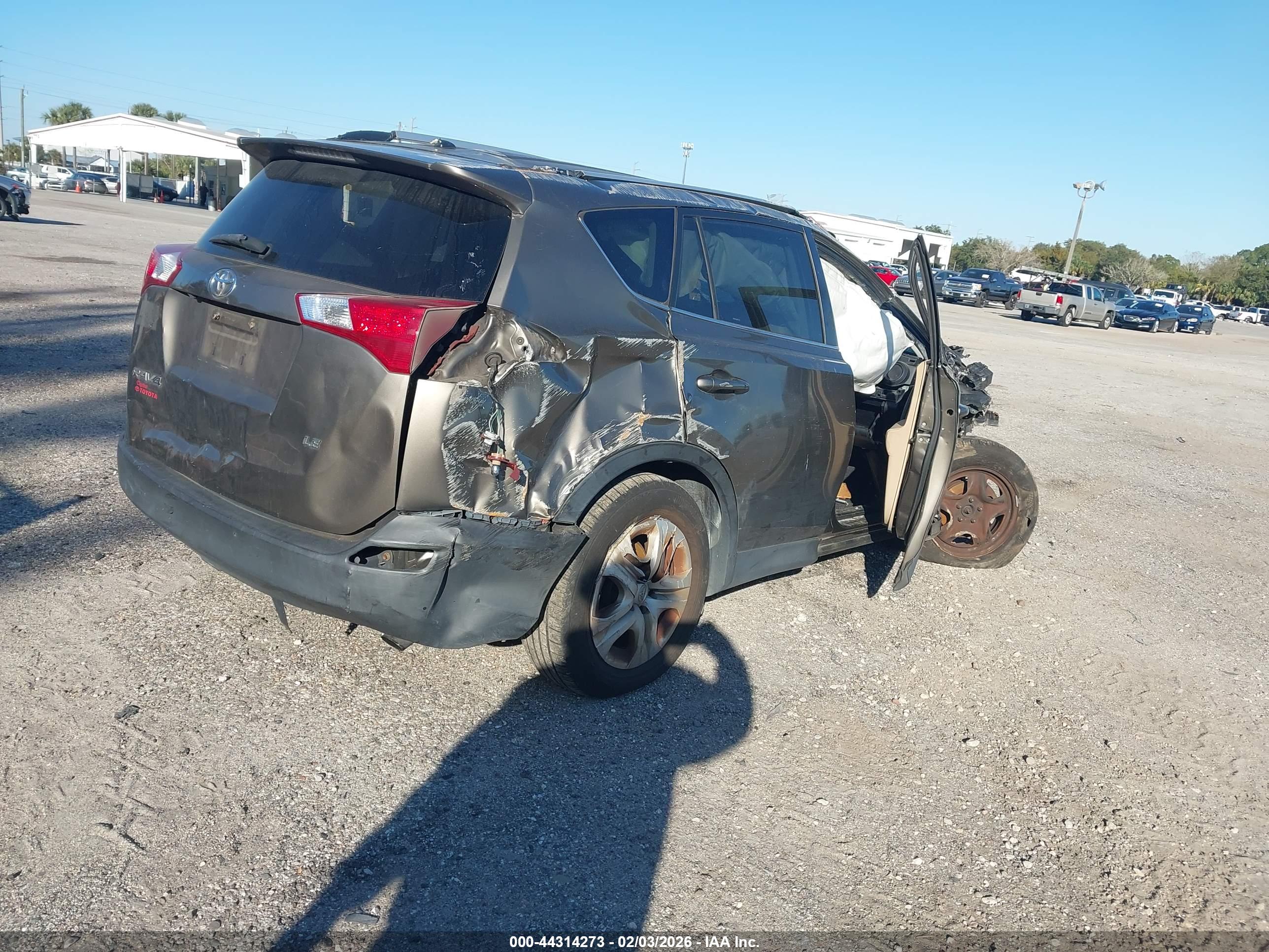 TOYOTA RAV4 image 4