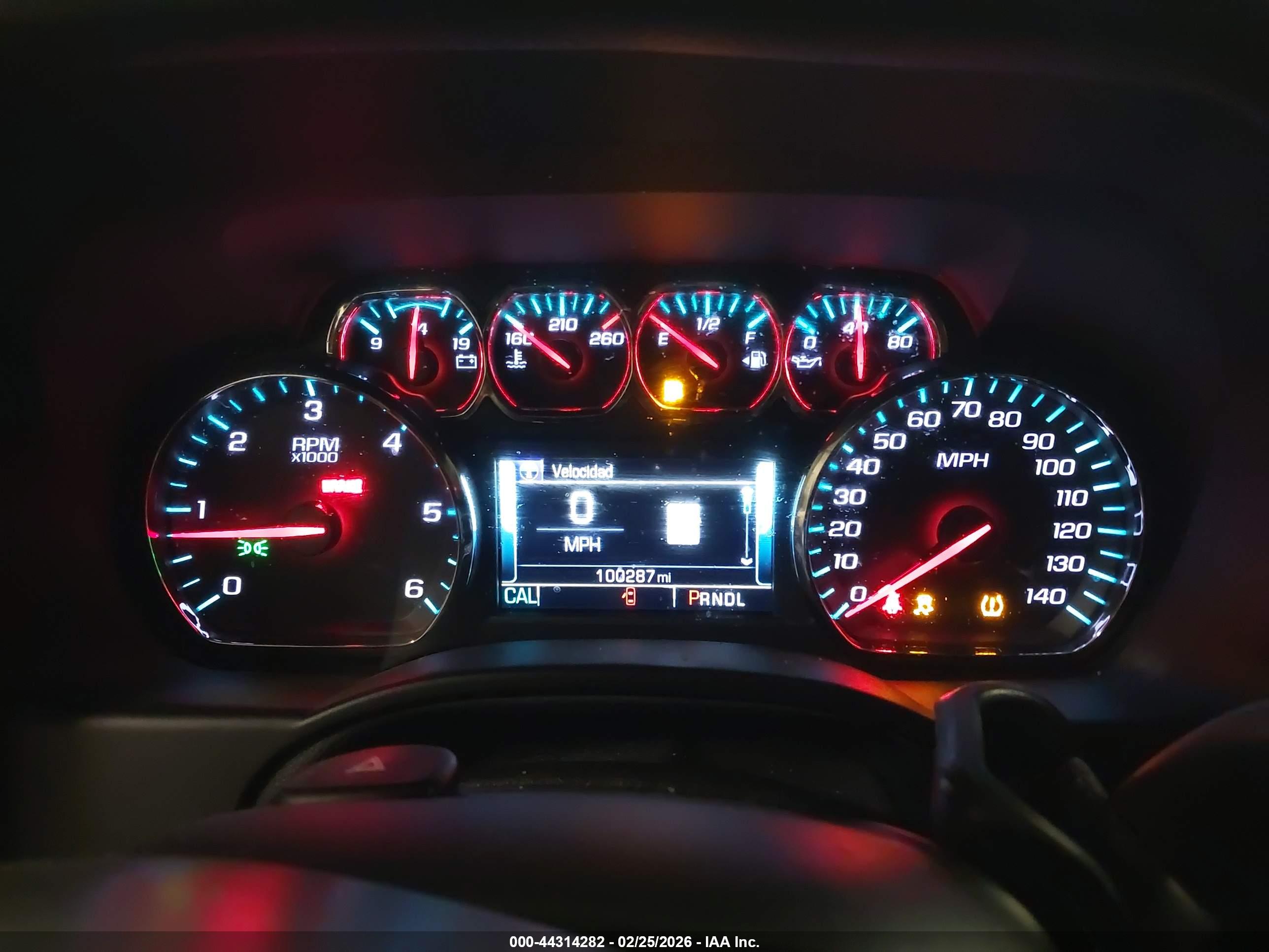 GMC YUKON image 7