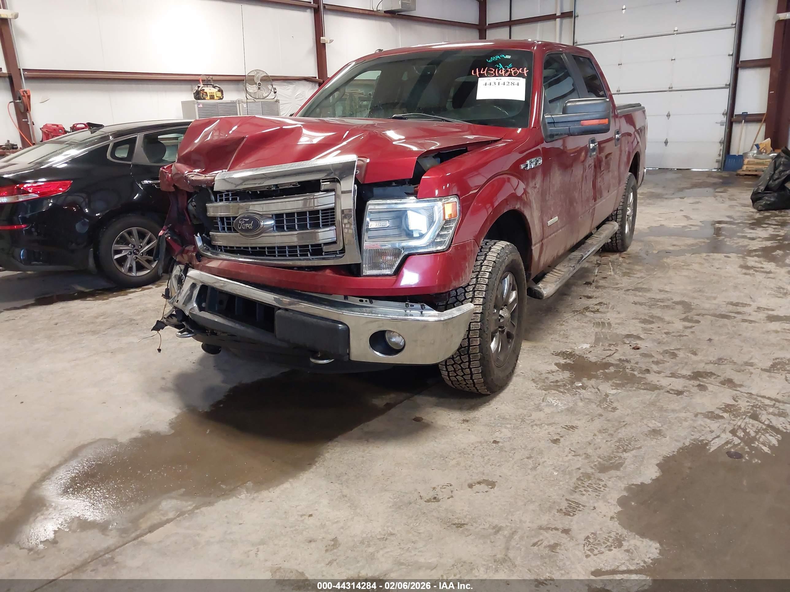 FORD F-150 image 2