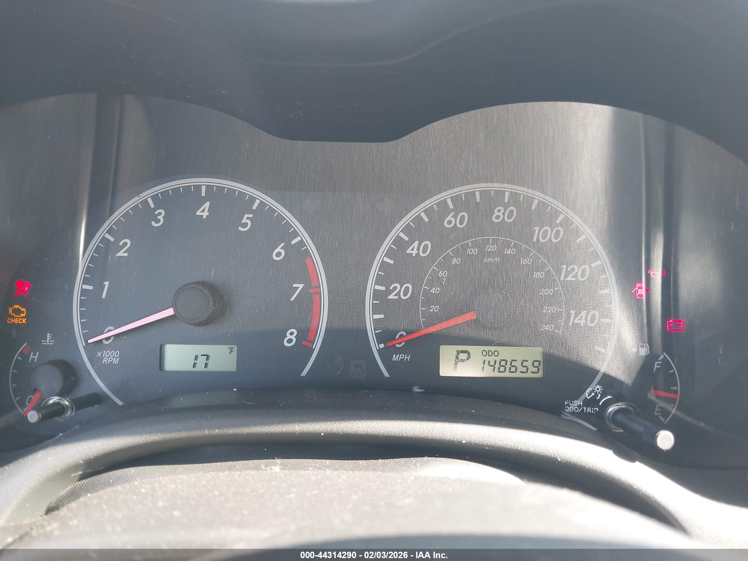 TOYOTA COROLLA image 7