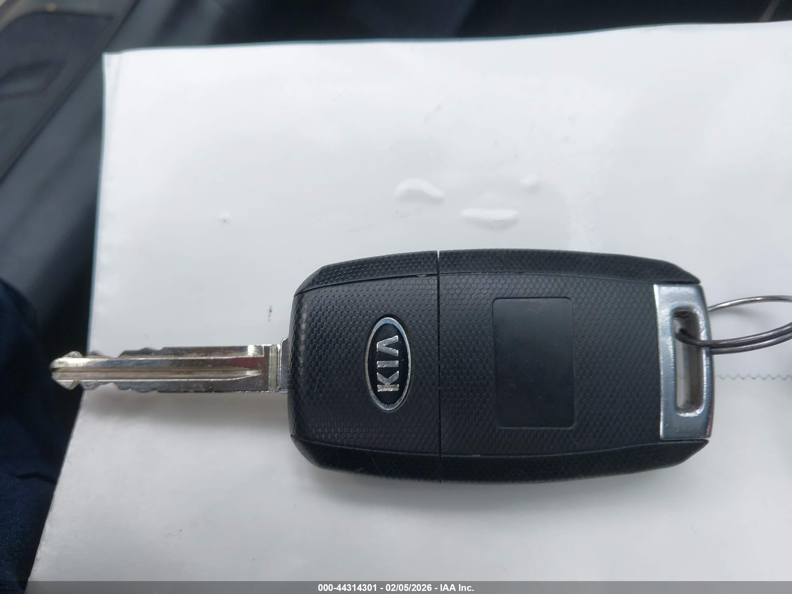 KIA FORTE image 11