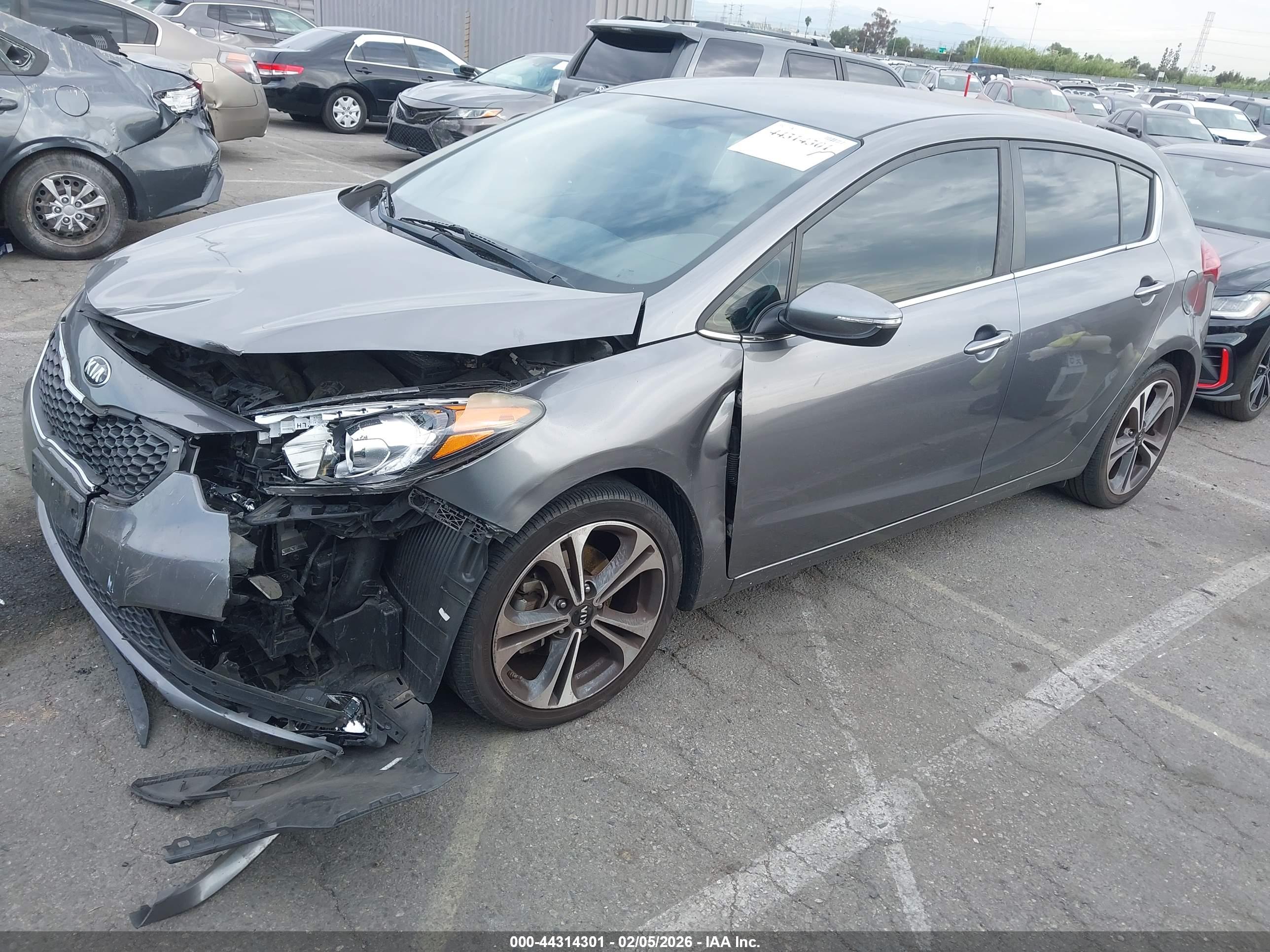 KIA FORTE image 2