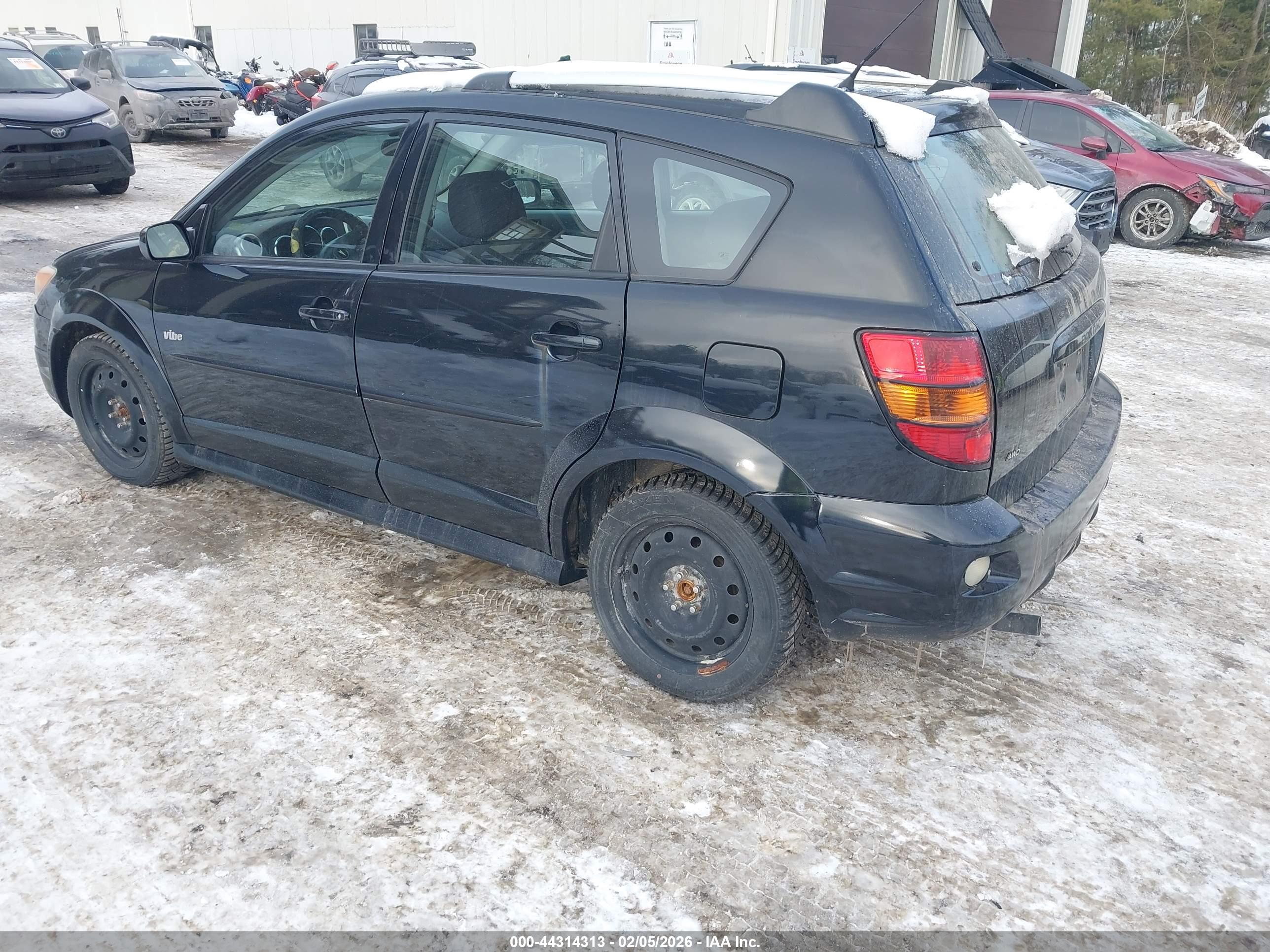 PONTIAC VIBE image 3