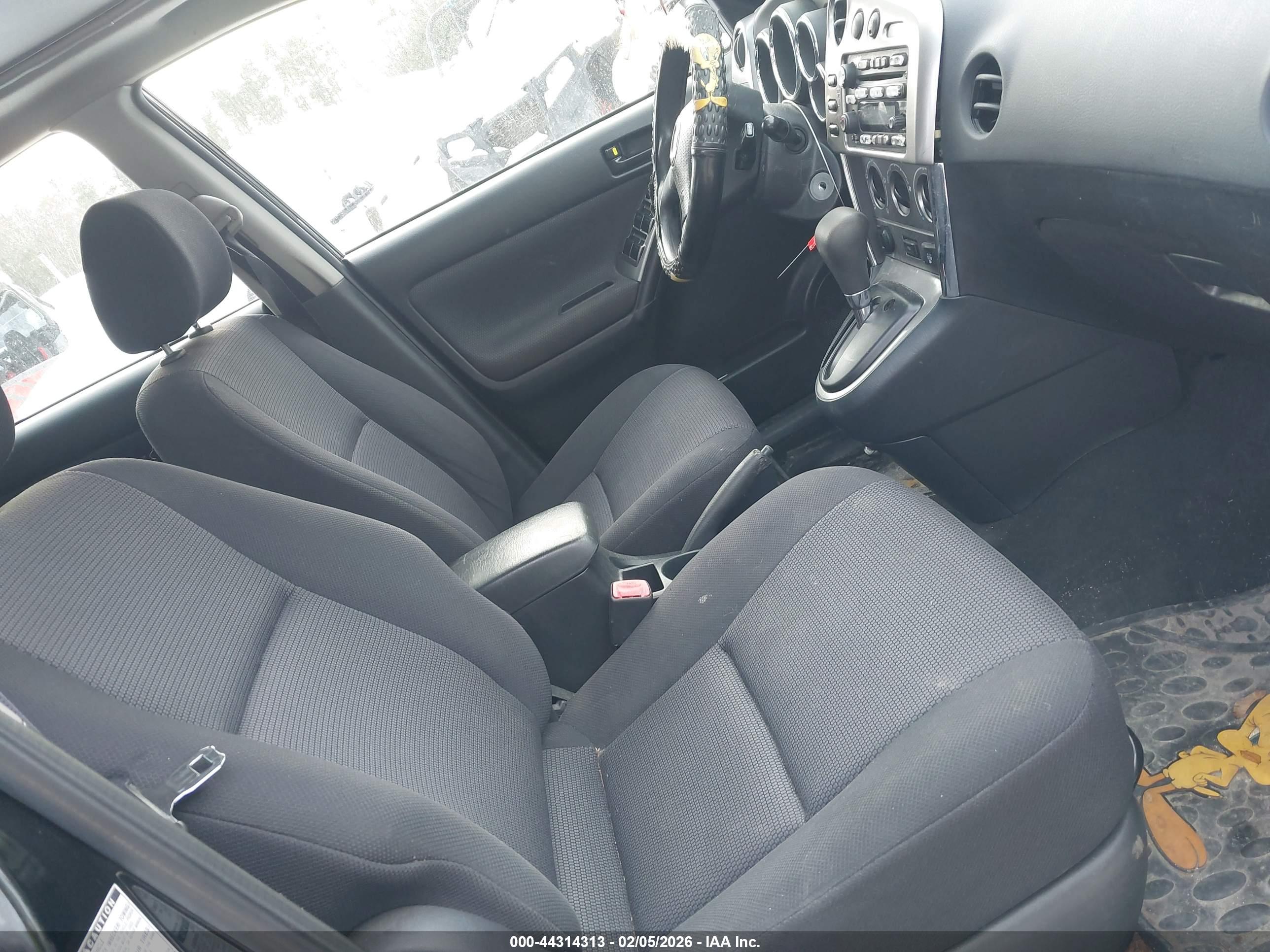 PONTIAC VIBE image 5