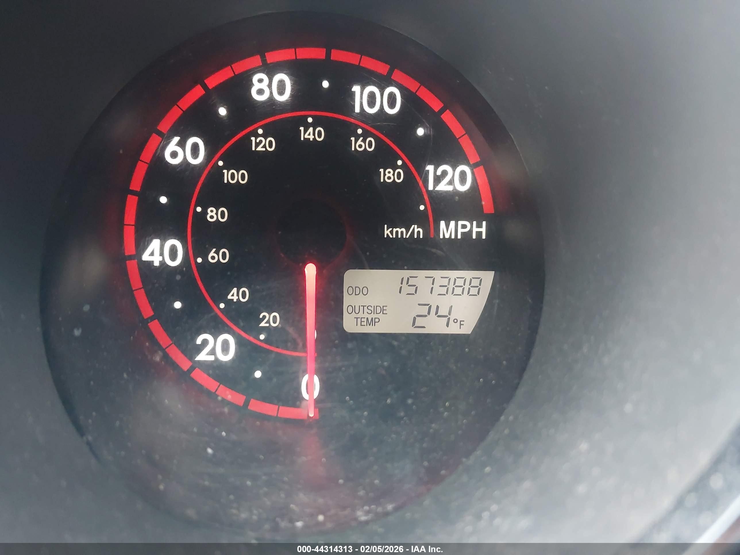 PONTIAC VIBE image 7