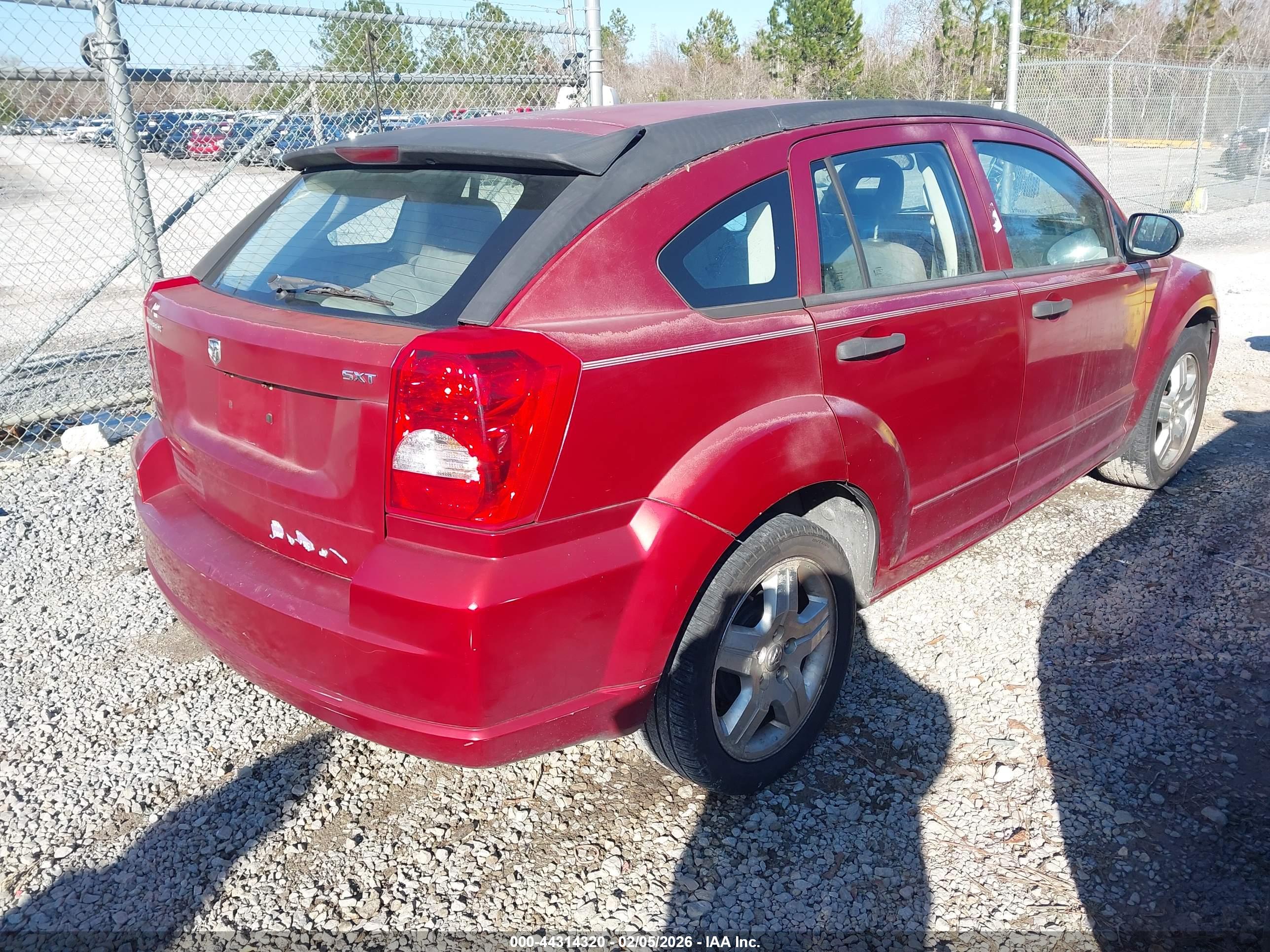 DODGE CALIBER image 4