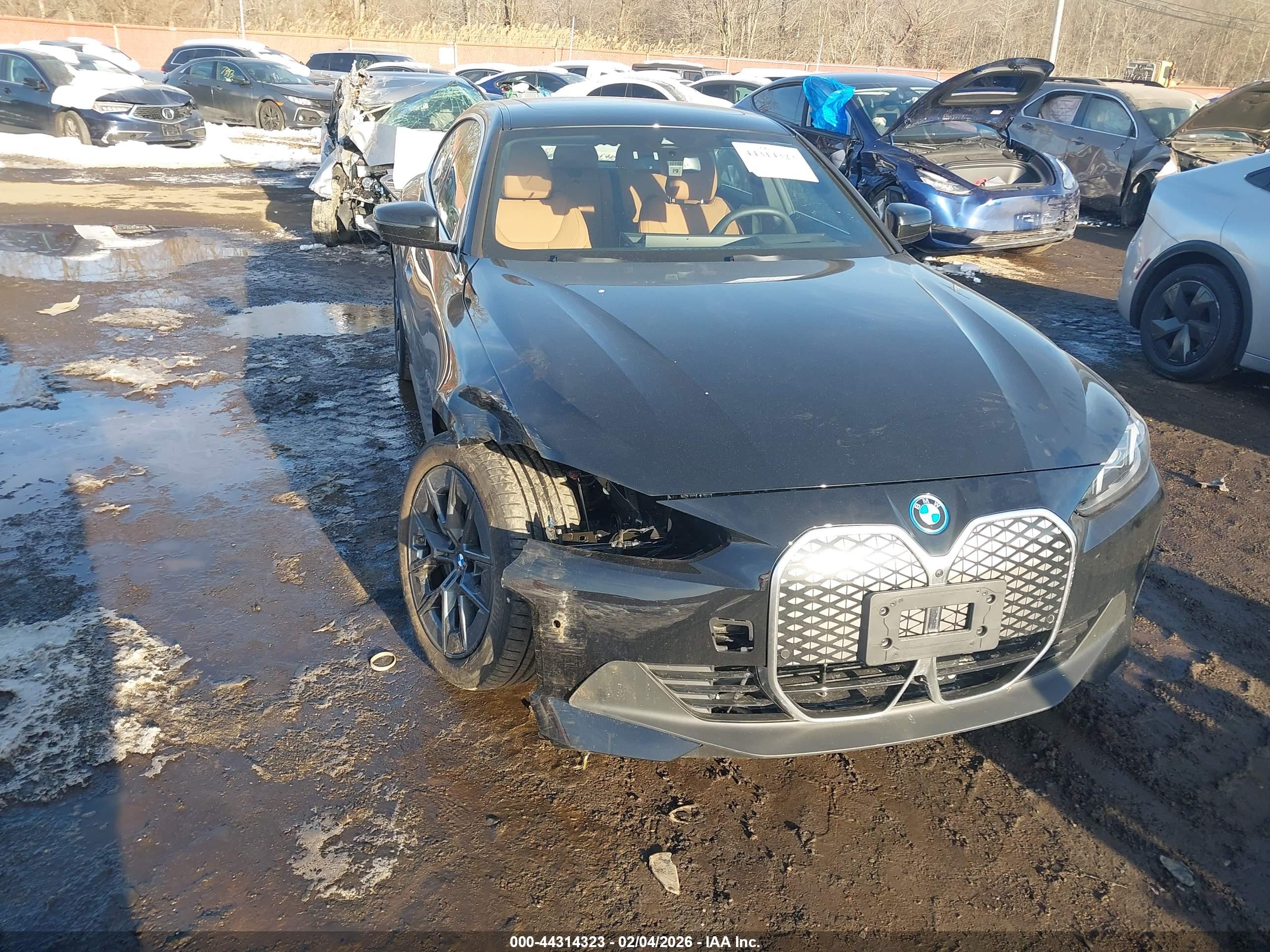 BMW I4 image 6