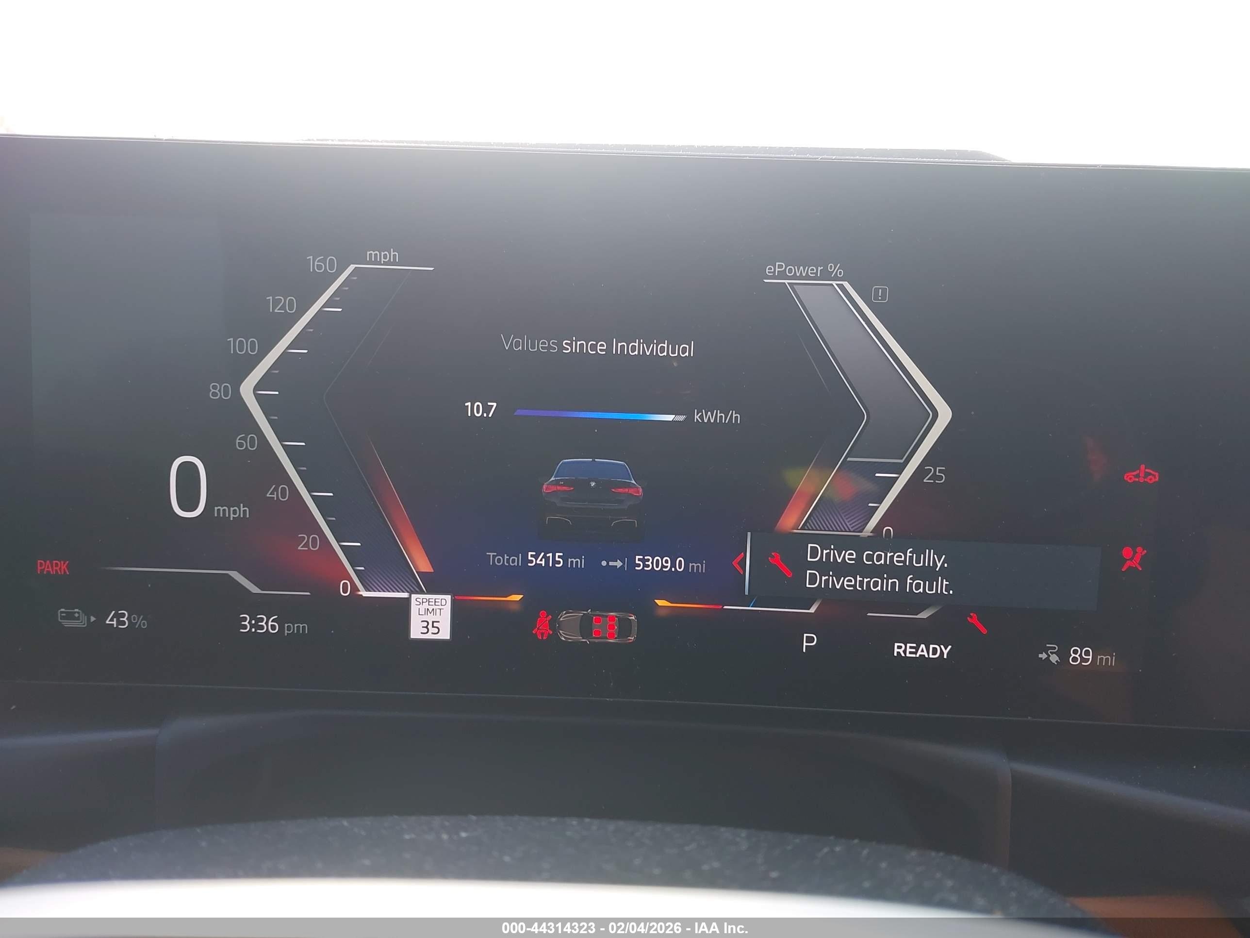 BMW I4 image 7