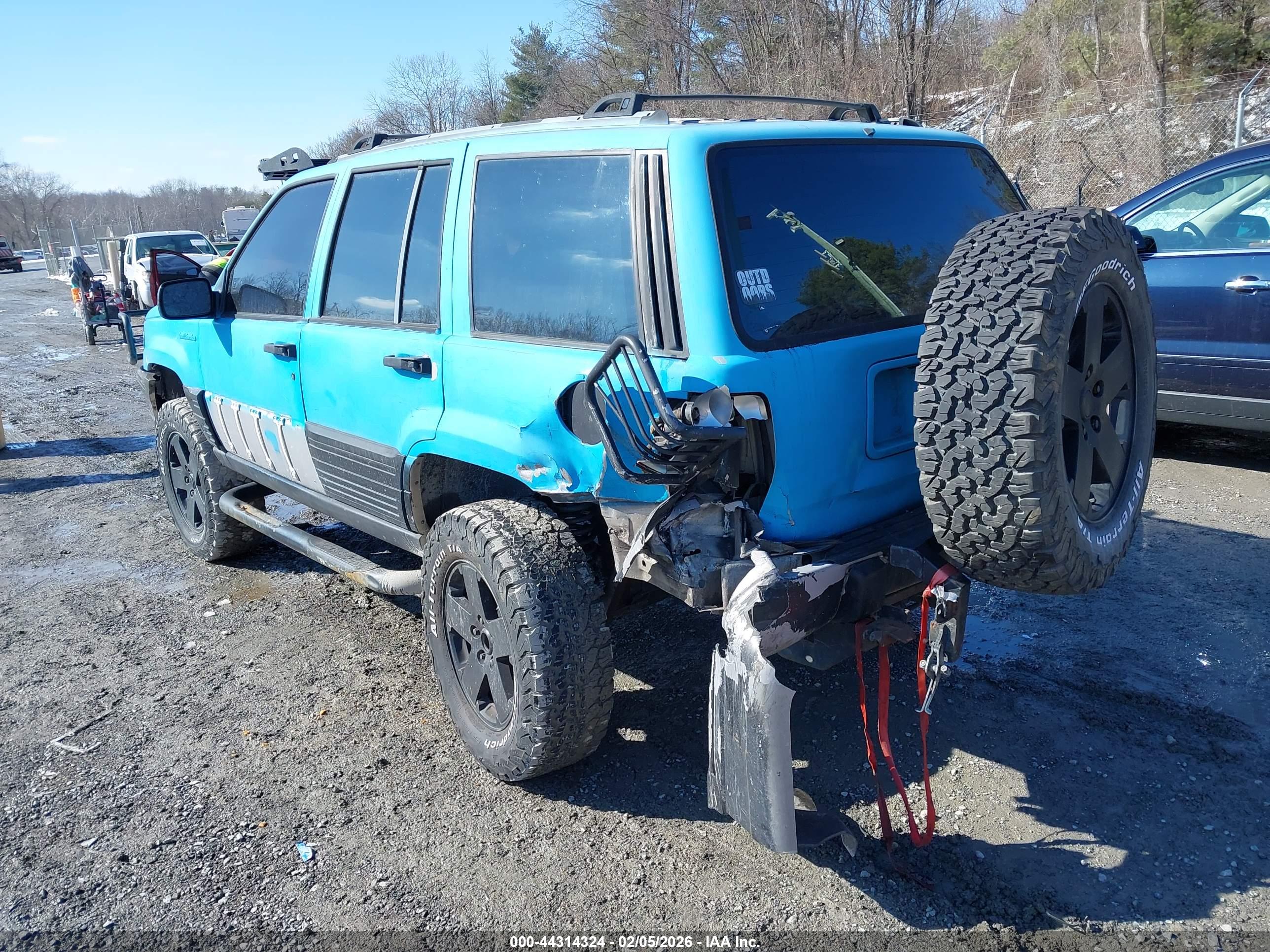 JEEP GRAND image 3